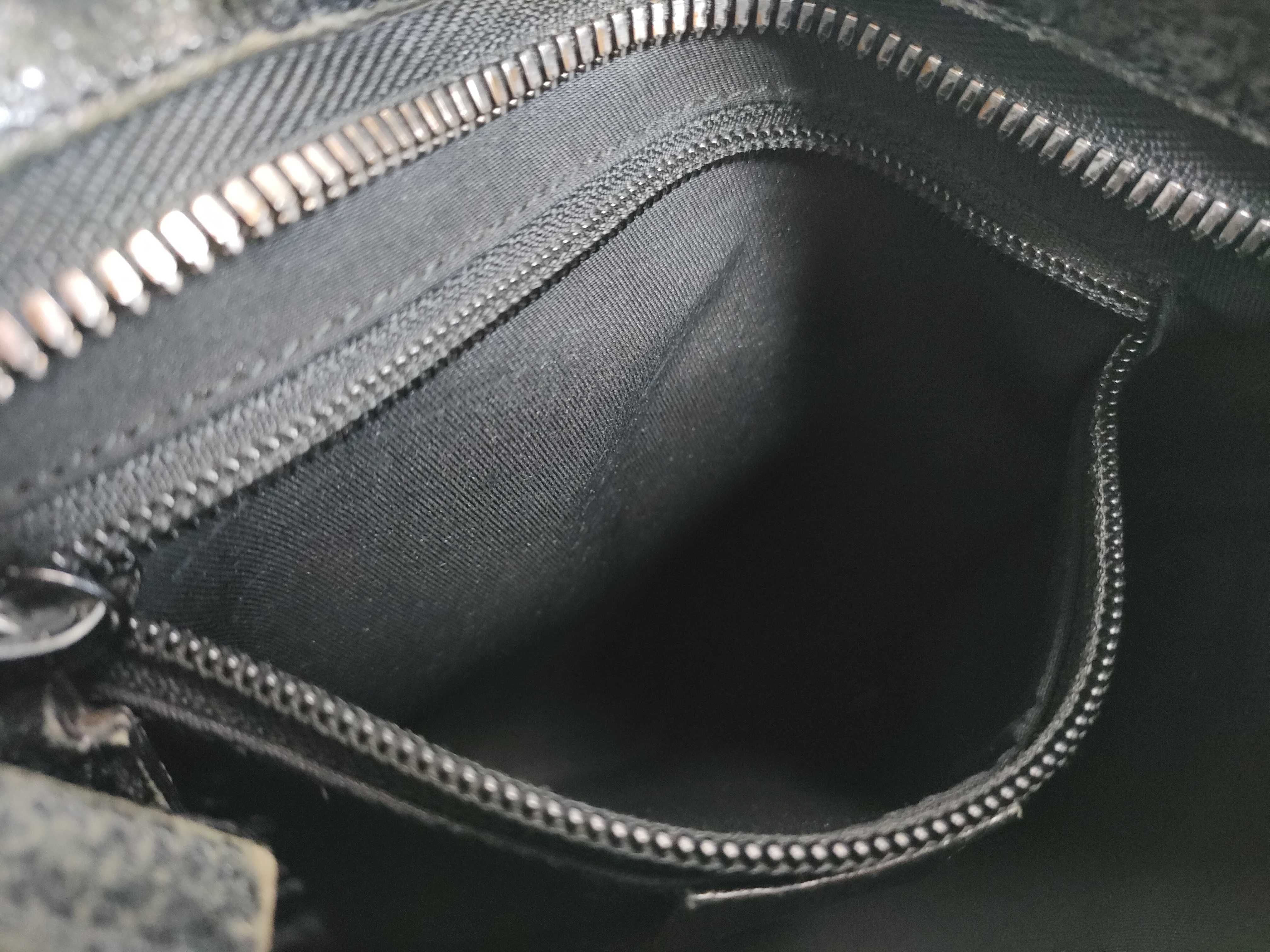 GG Canvas Shoulder Bag 467891 Shoulder Bag — view 13