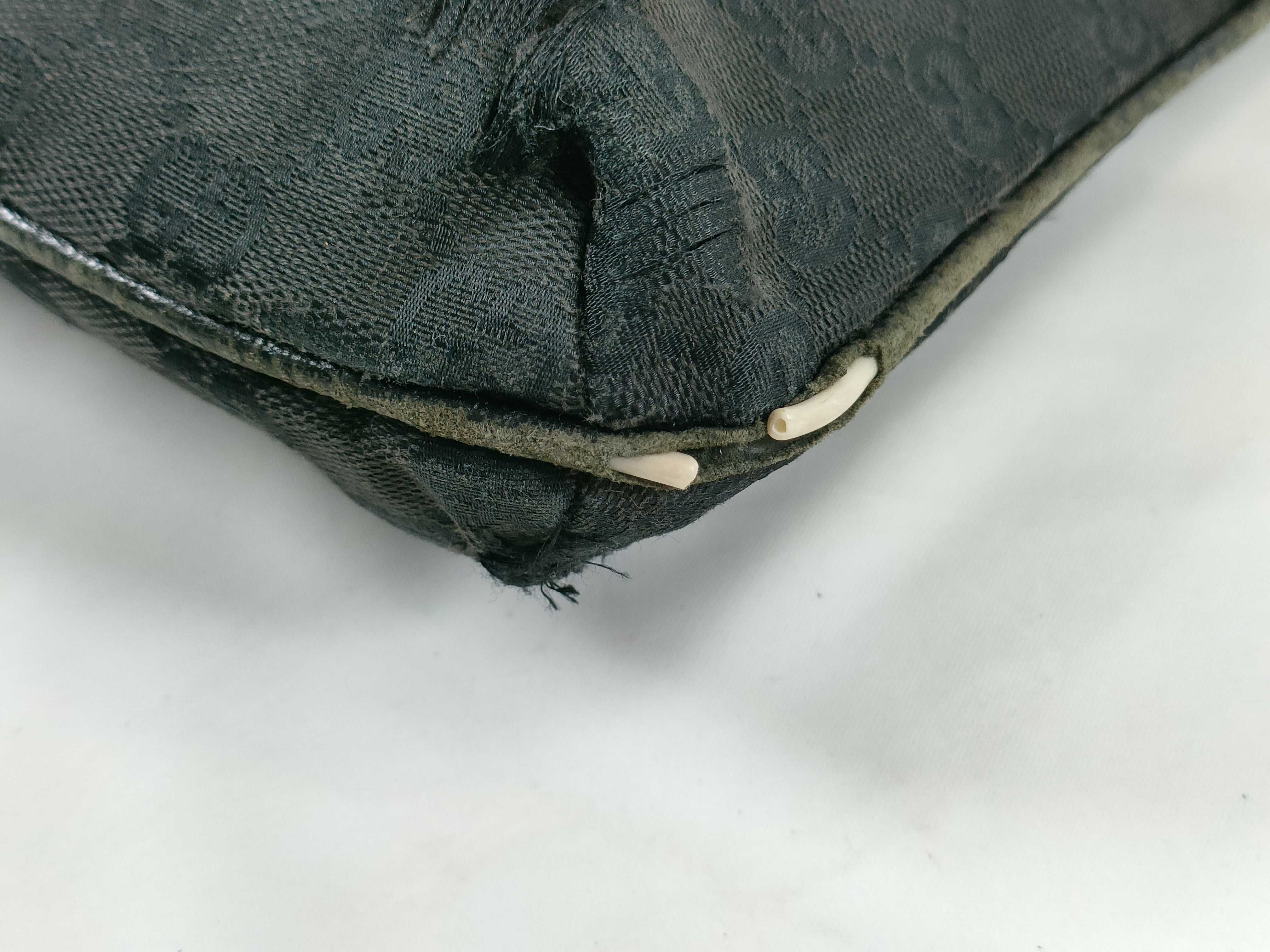 GG Canvas Shoulder Bag 467891 Shoulder Bag — view 6