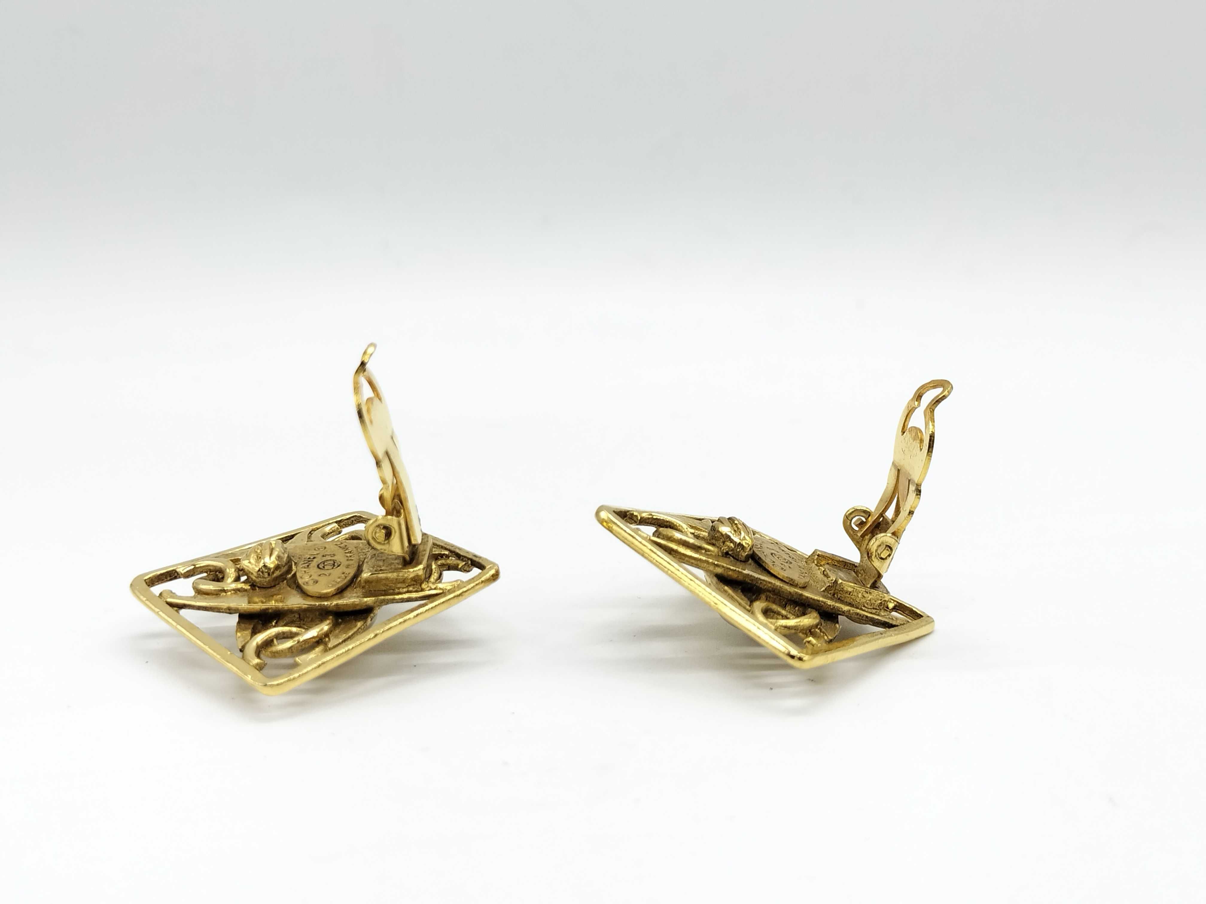 Pearl Earrings, Gold Vintage Earrings — view 4
