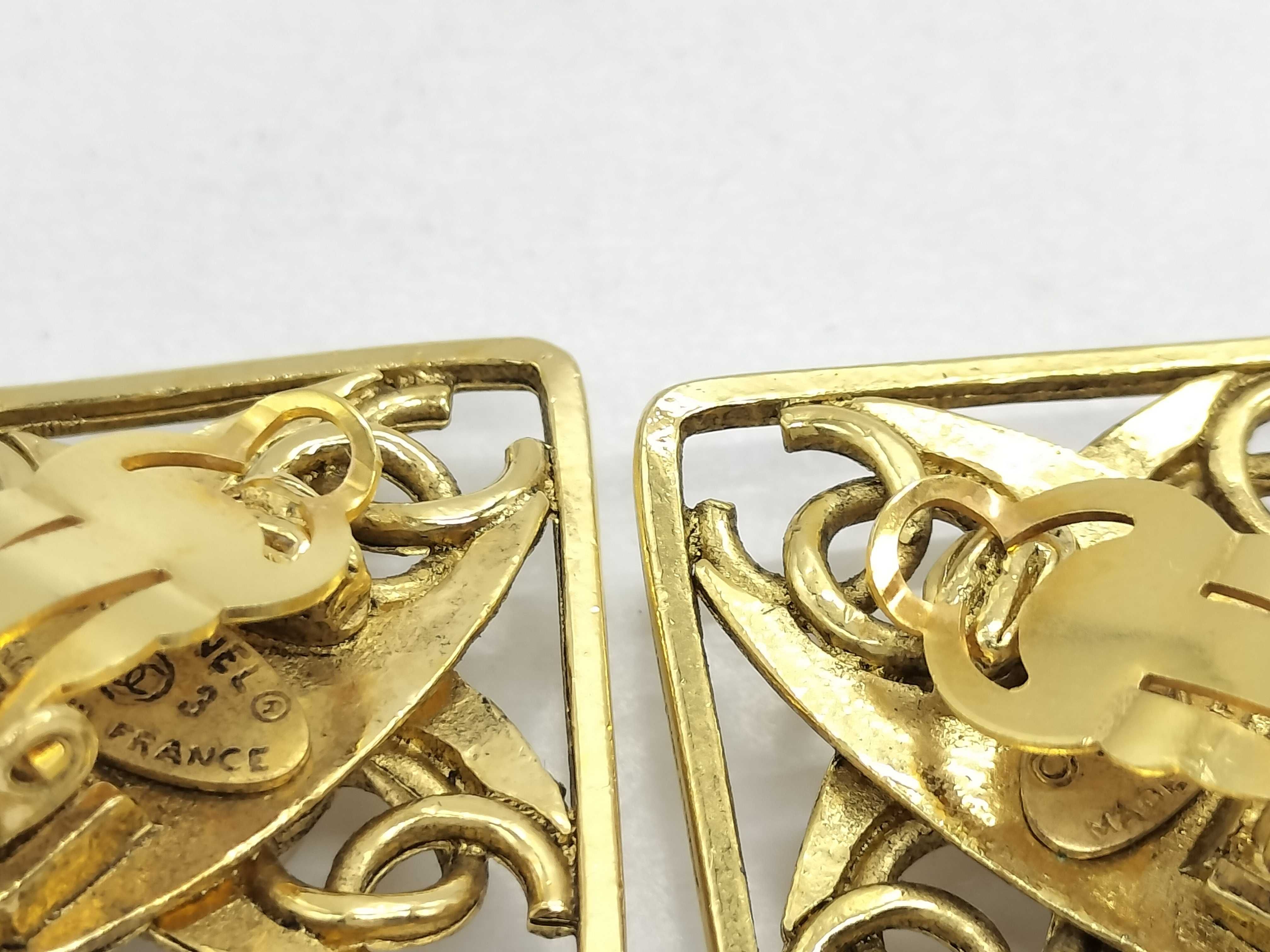 Pearl Earrings, Gold Vintage Earrings — view 7