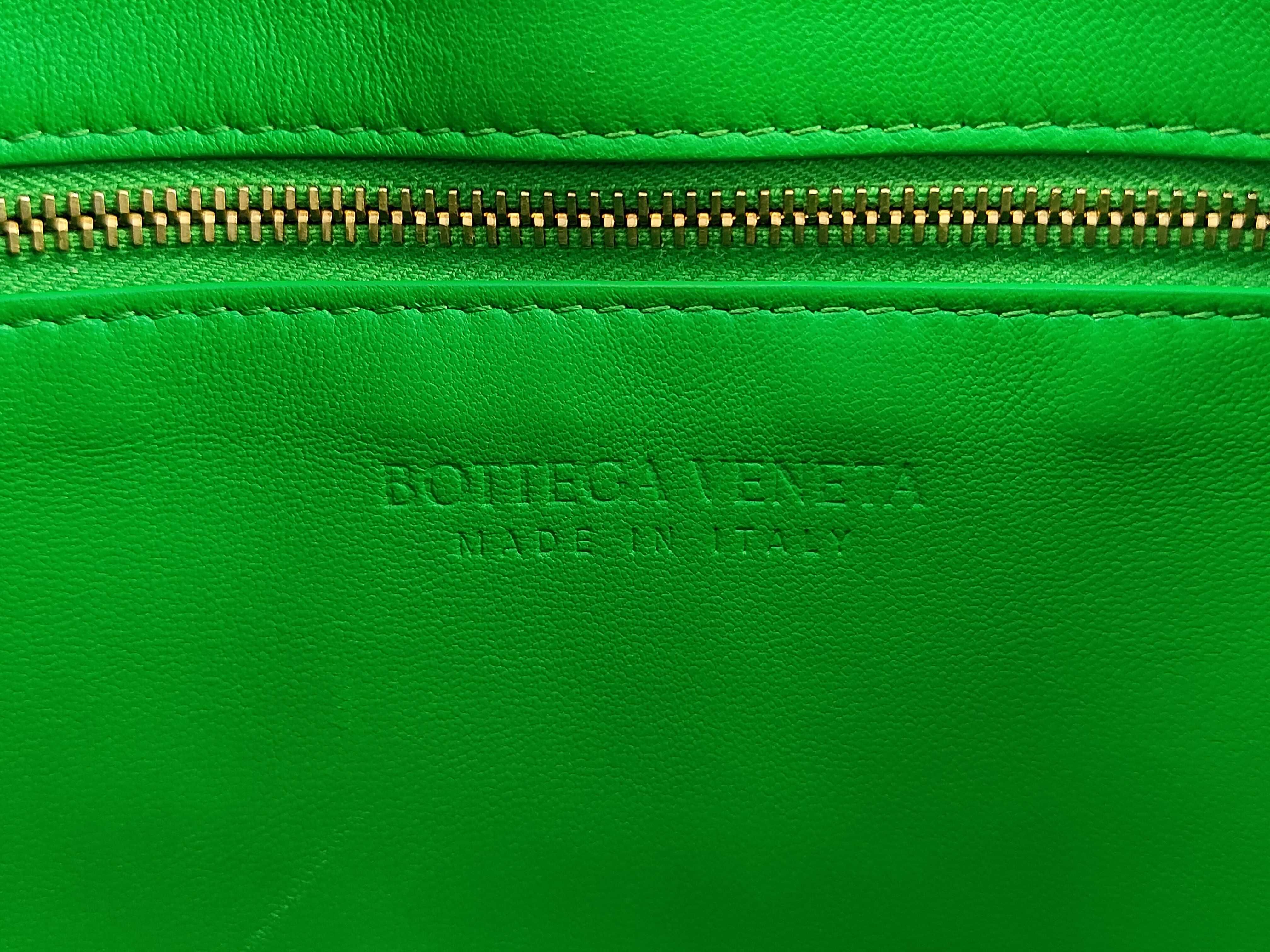 Intrecciato Cassette Shoulder Bag — view 9