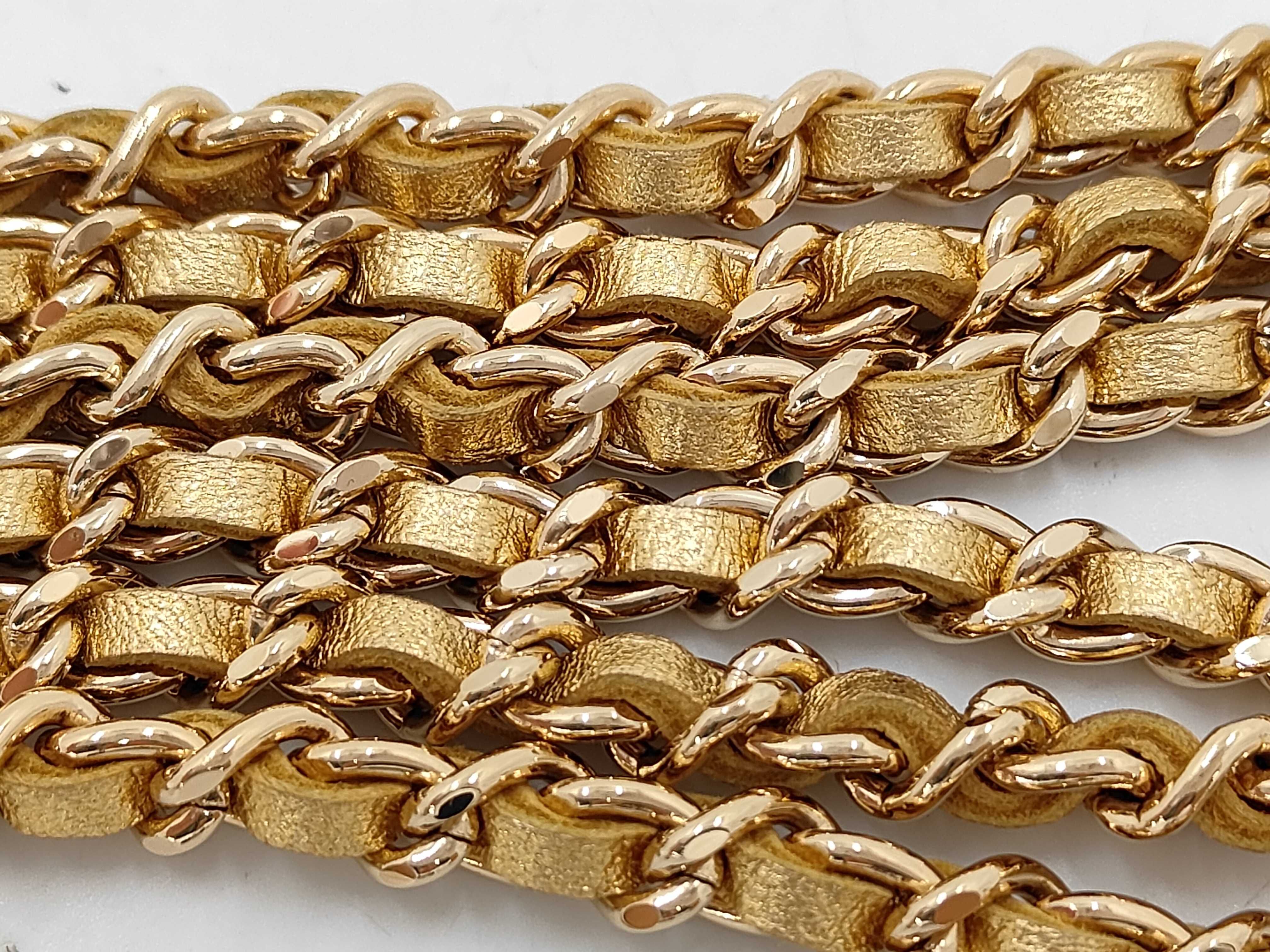 Chain Pouch with Seal — view 6