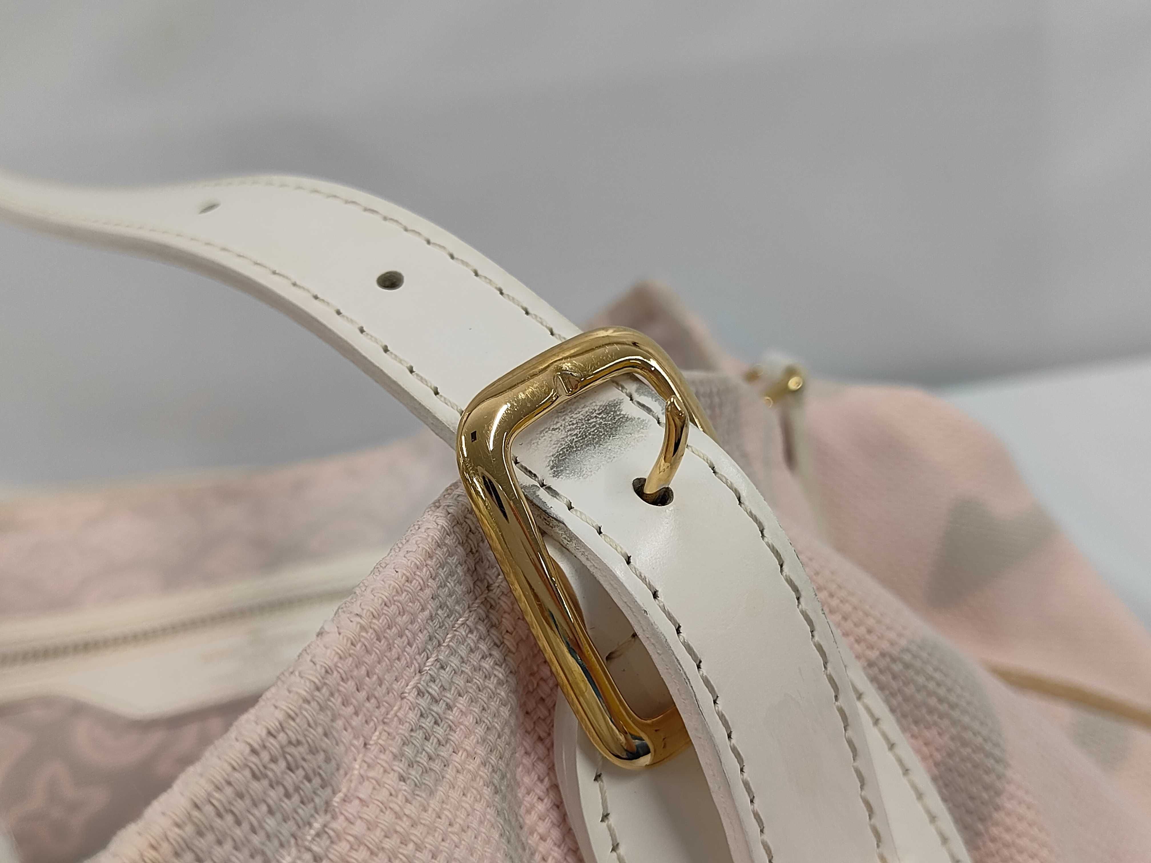 LV Taïcienne PM Tote Bag — view 9