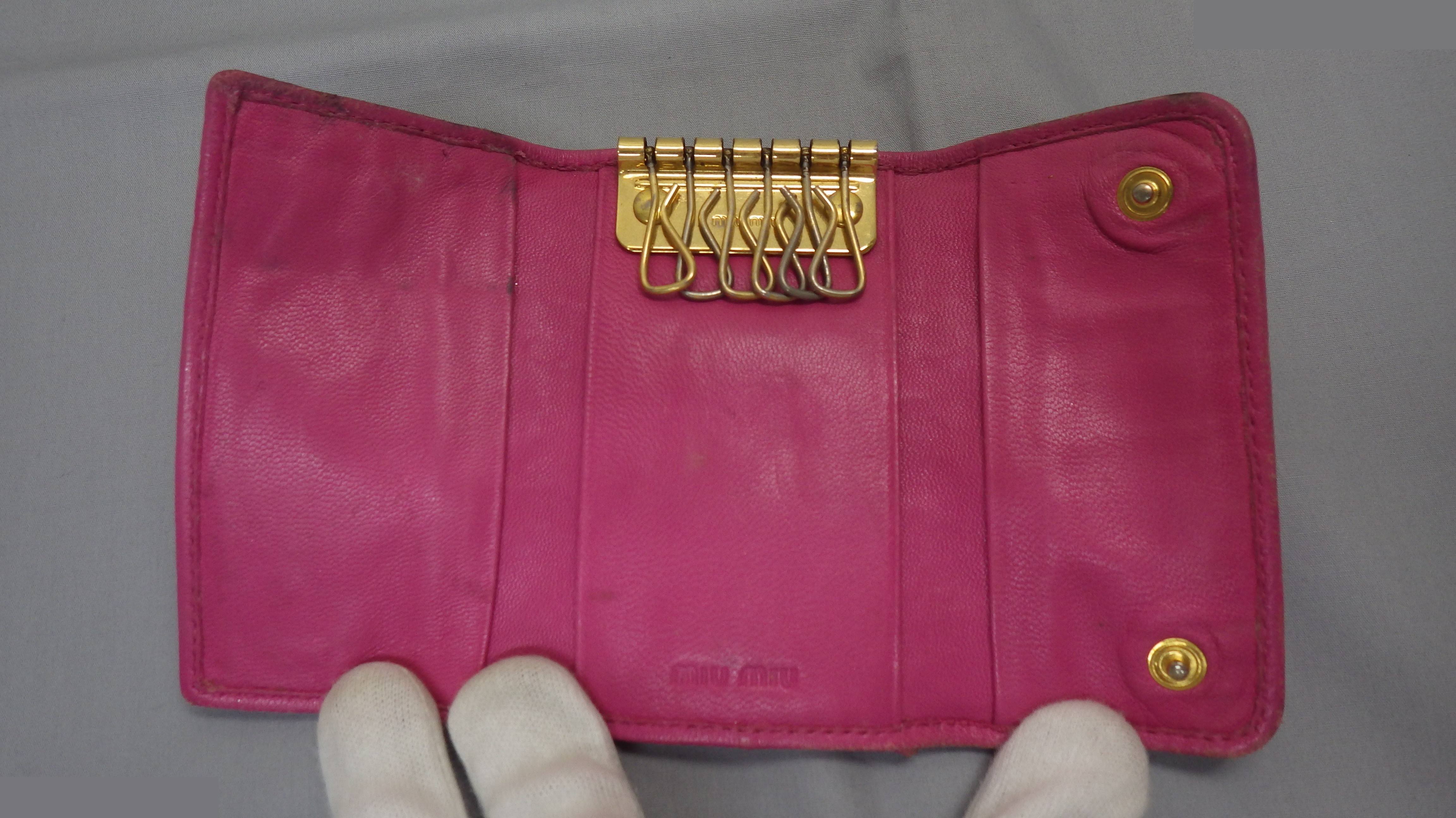 6-key case — view 5