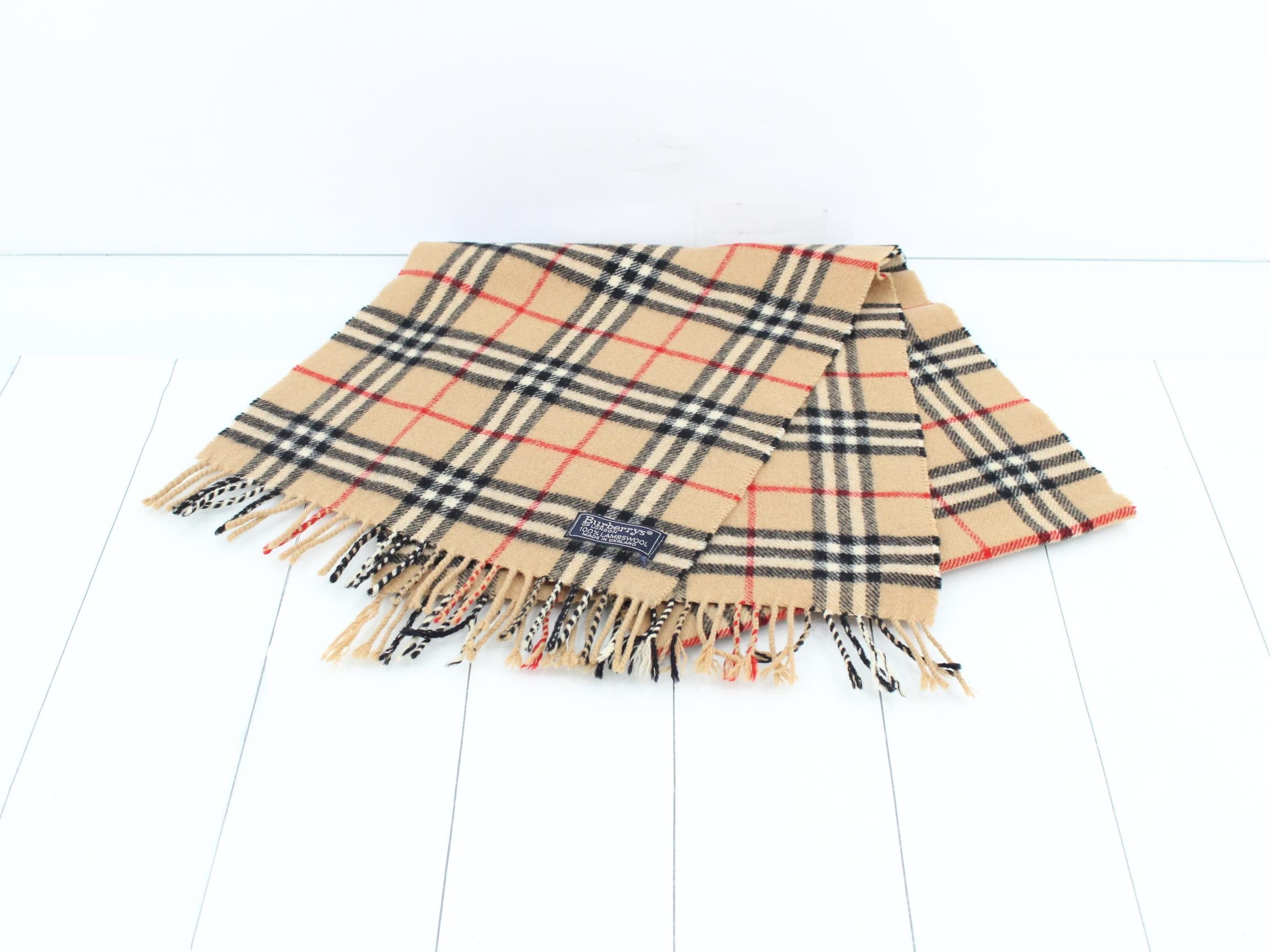 Other lines: Small items, accessories, and scarves — view 2