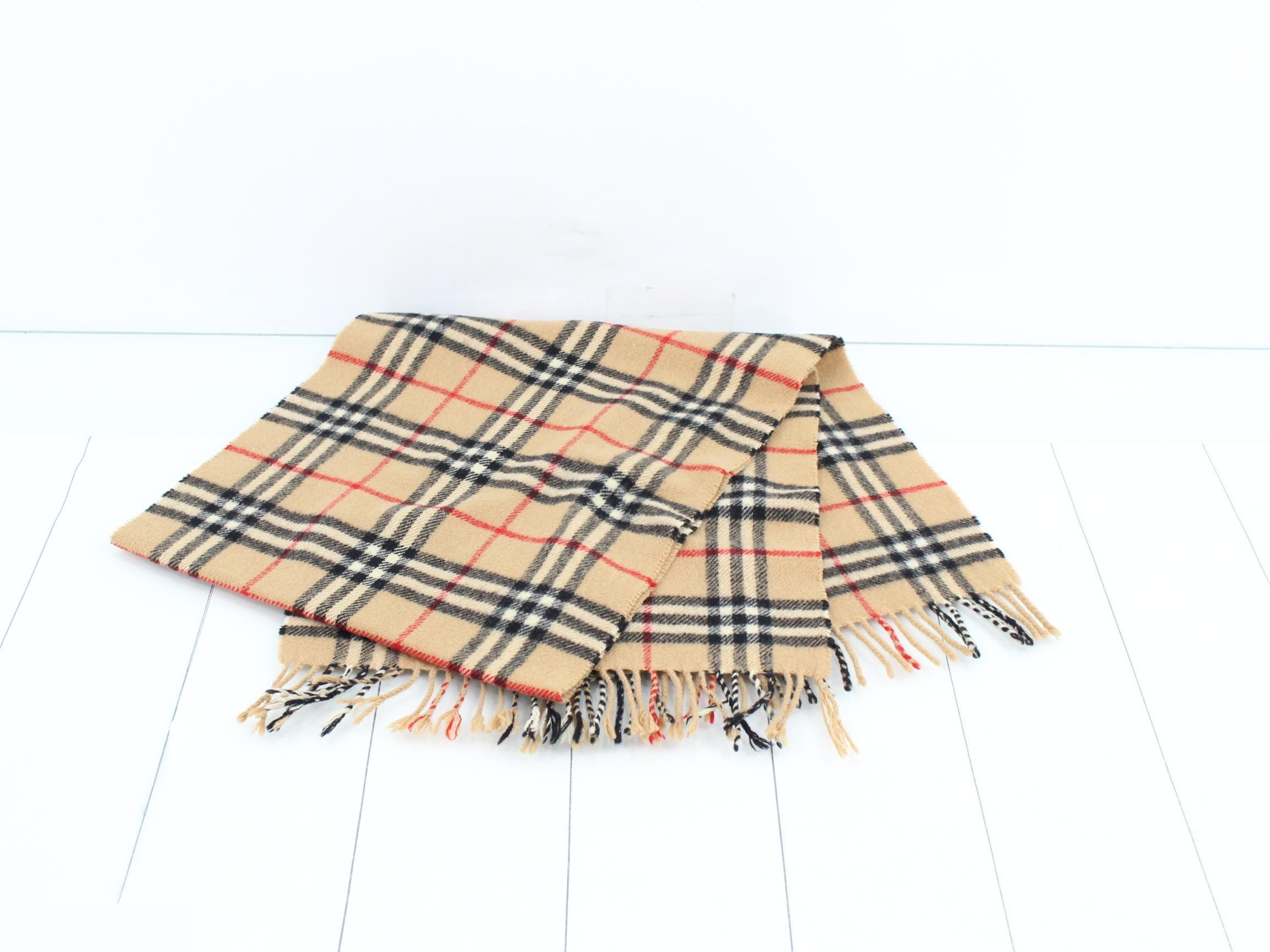 Other lines: Small items, accessories, and scarves — view 3