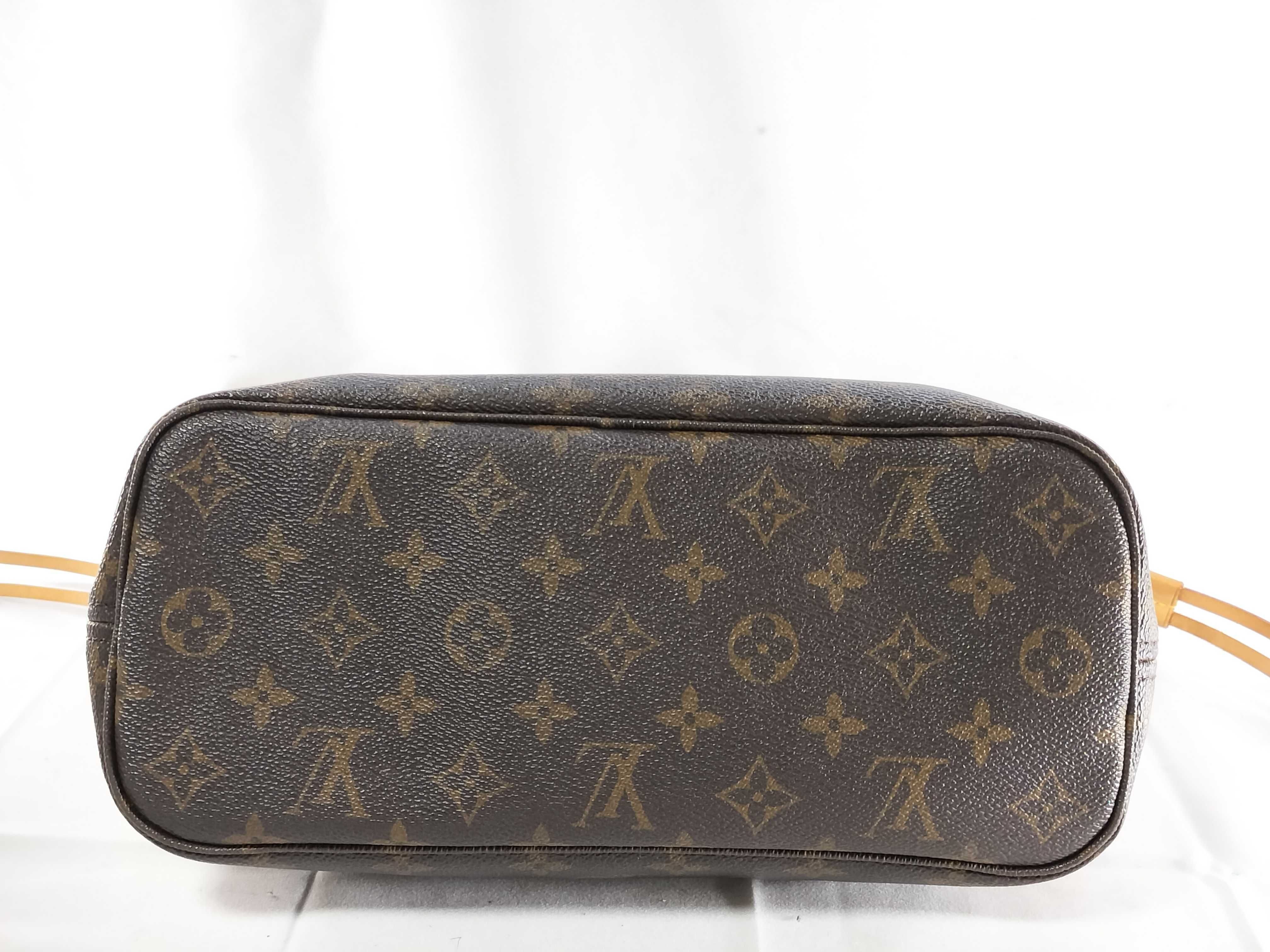 Monogram M40155 Neverfull PM Tote Bag — view 6