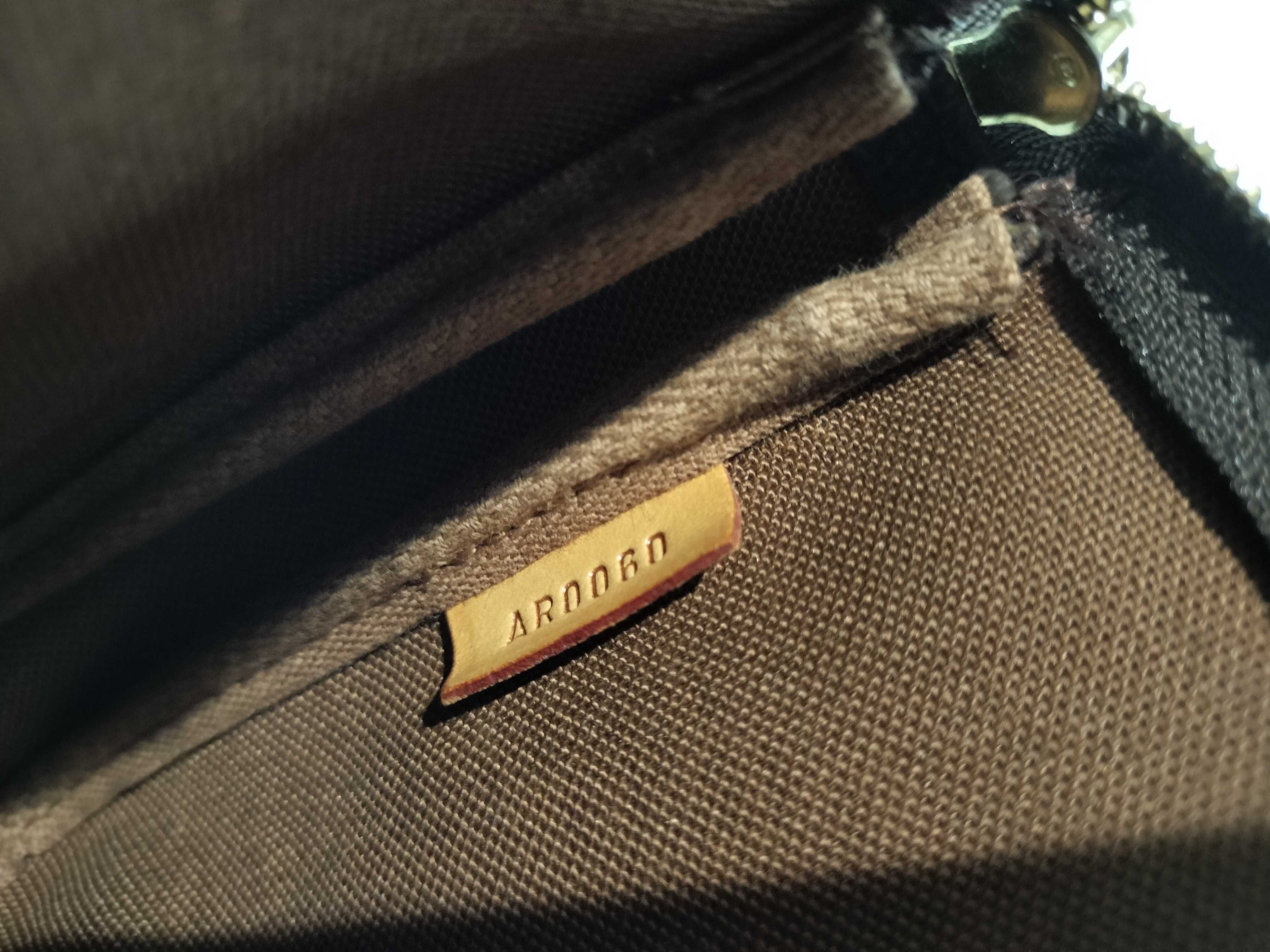 Monogram M51980 Accessoires Pouch — view 11