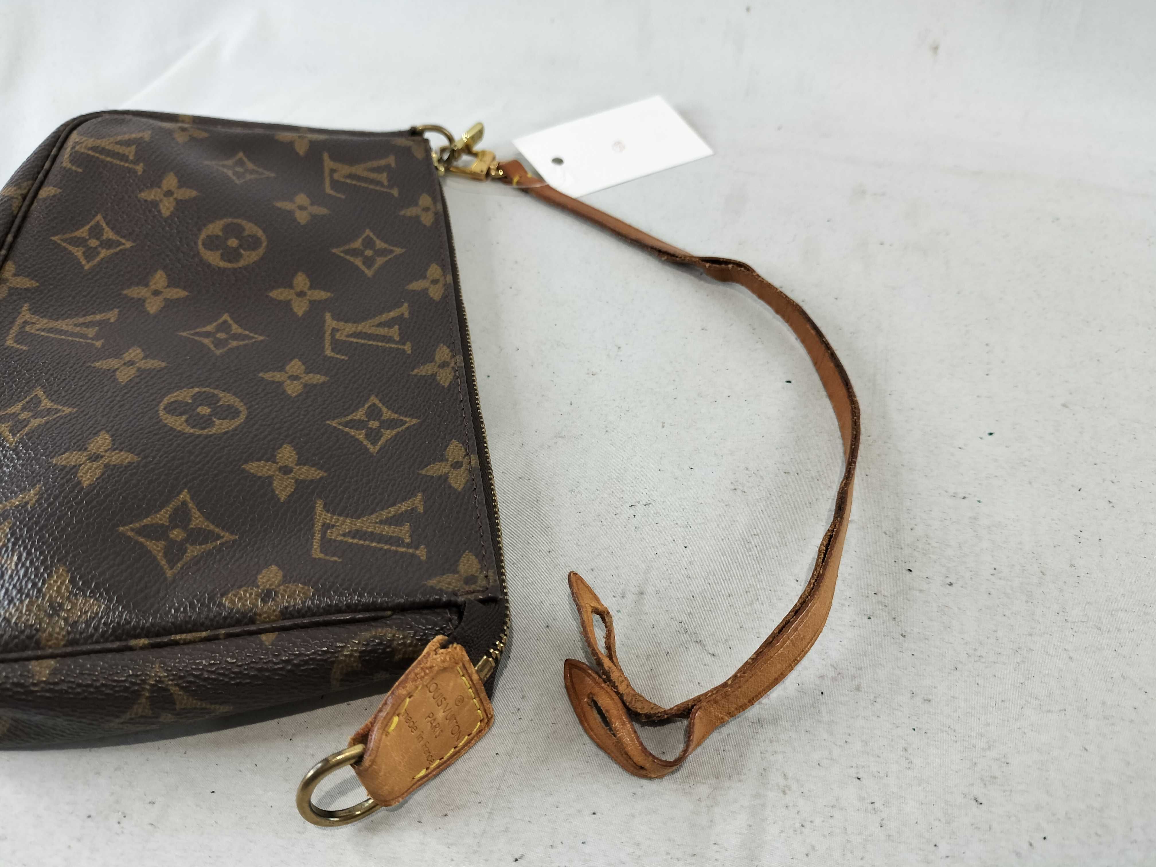 Monogram M51980 Accessoires Pouch — view 3