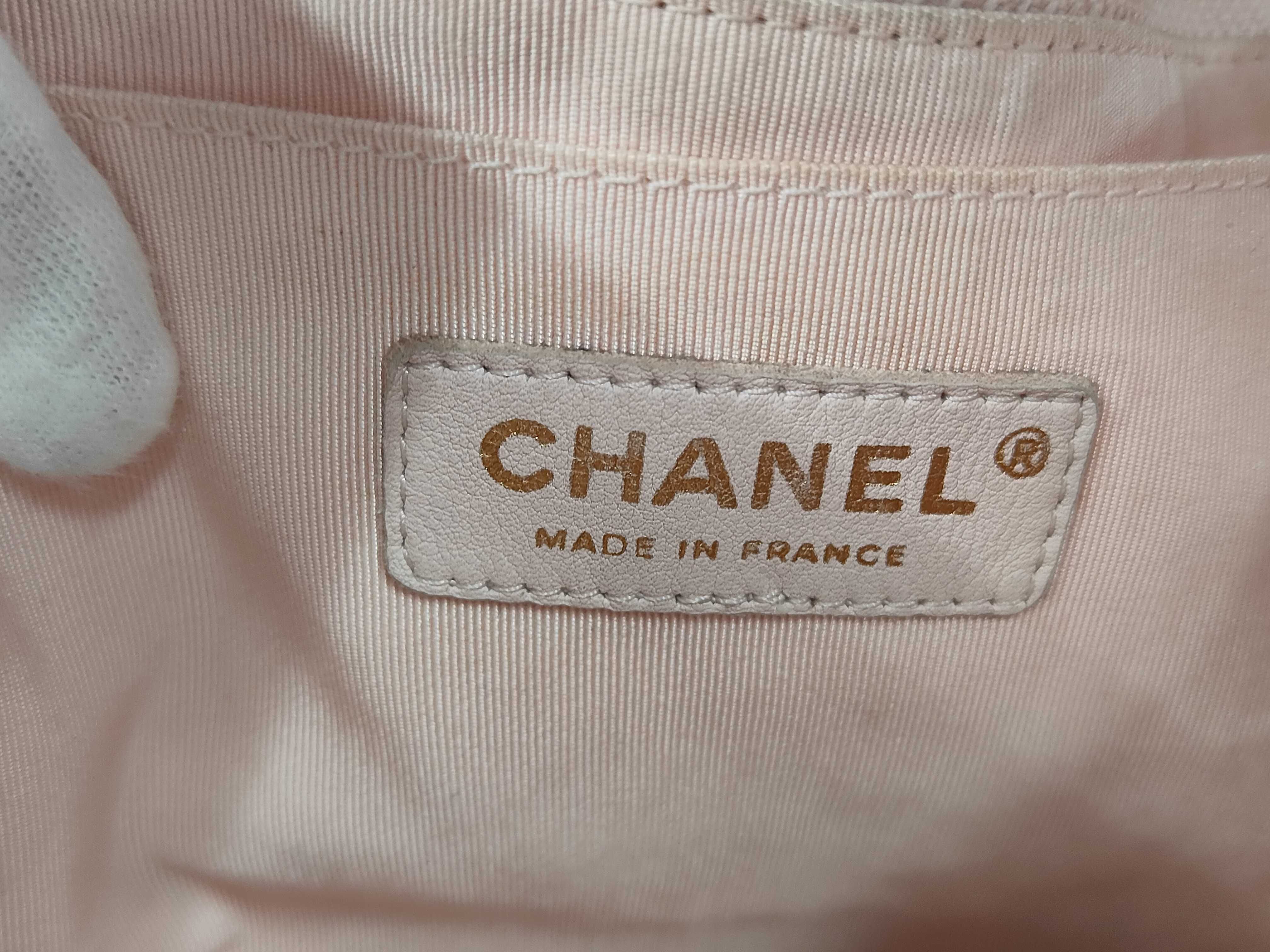 CF Medium Chain Shoulder Bag — view 9