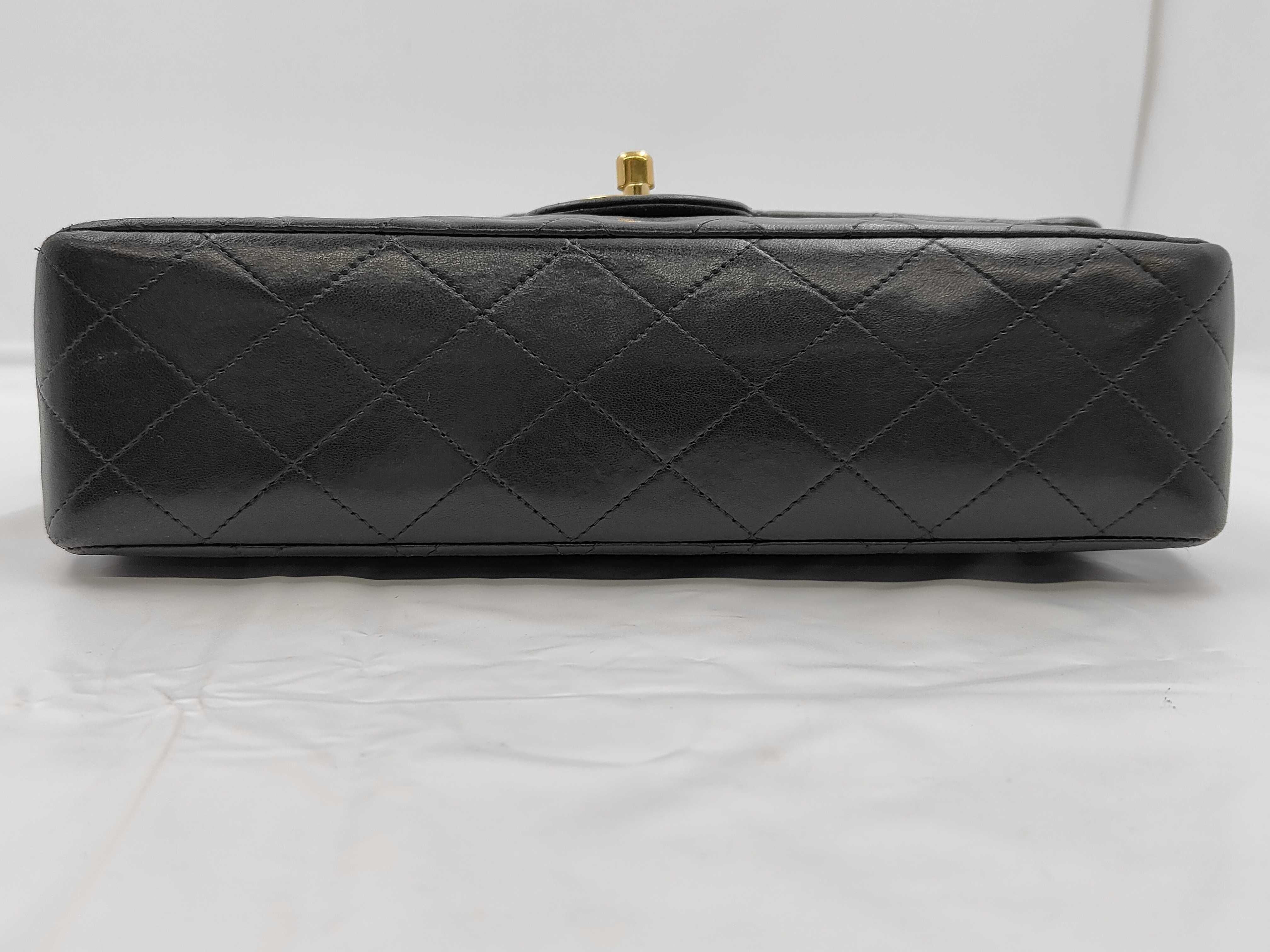 Matelassé 25 Double Flap Double Chain Lambskin Shoulder Bag — view 6