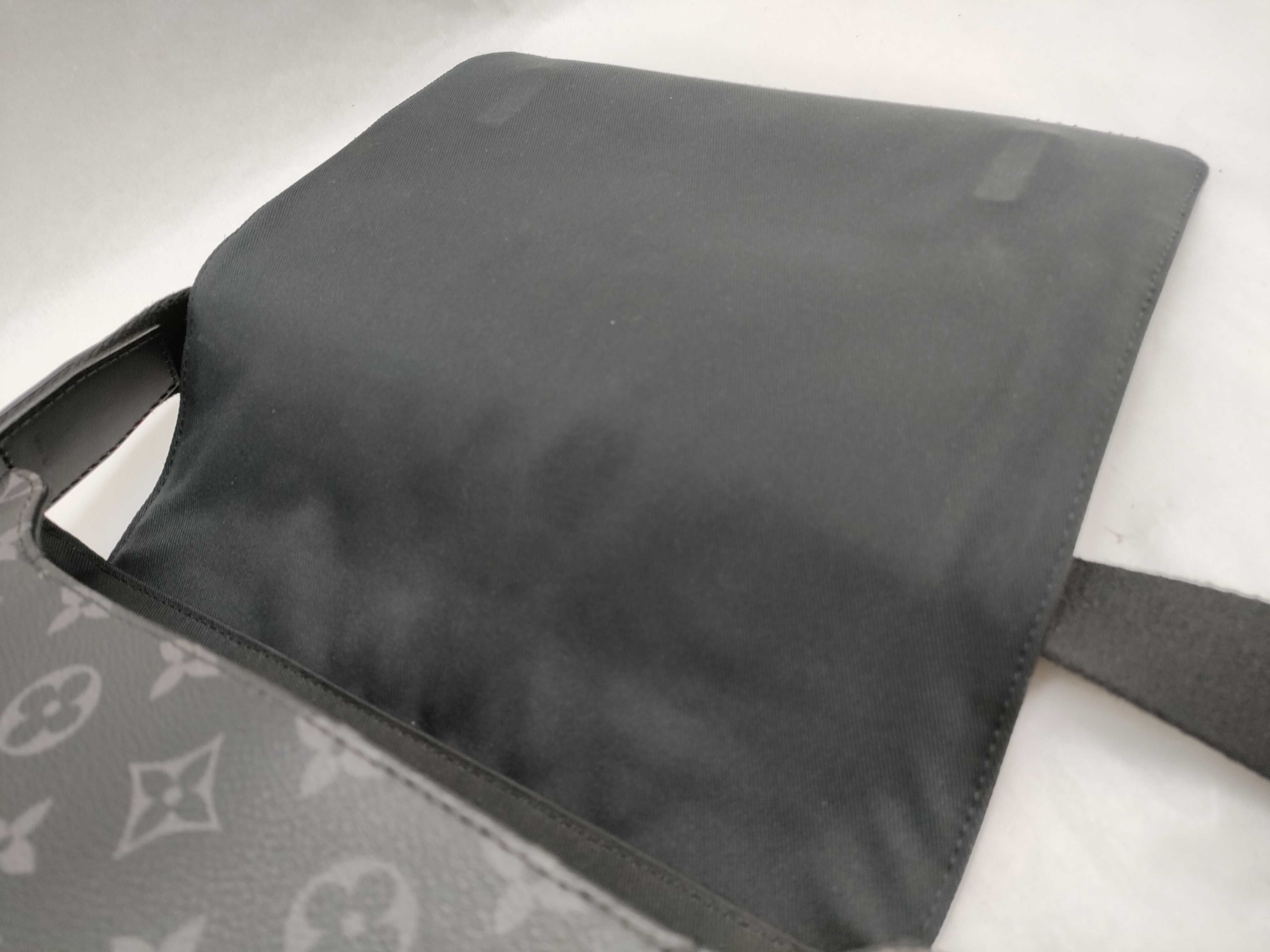 Eclipse District PM Shoulder Bag — view 8