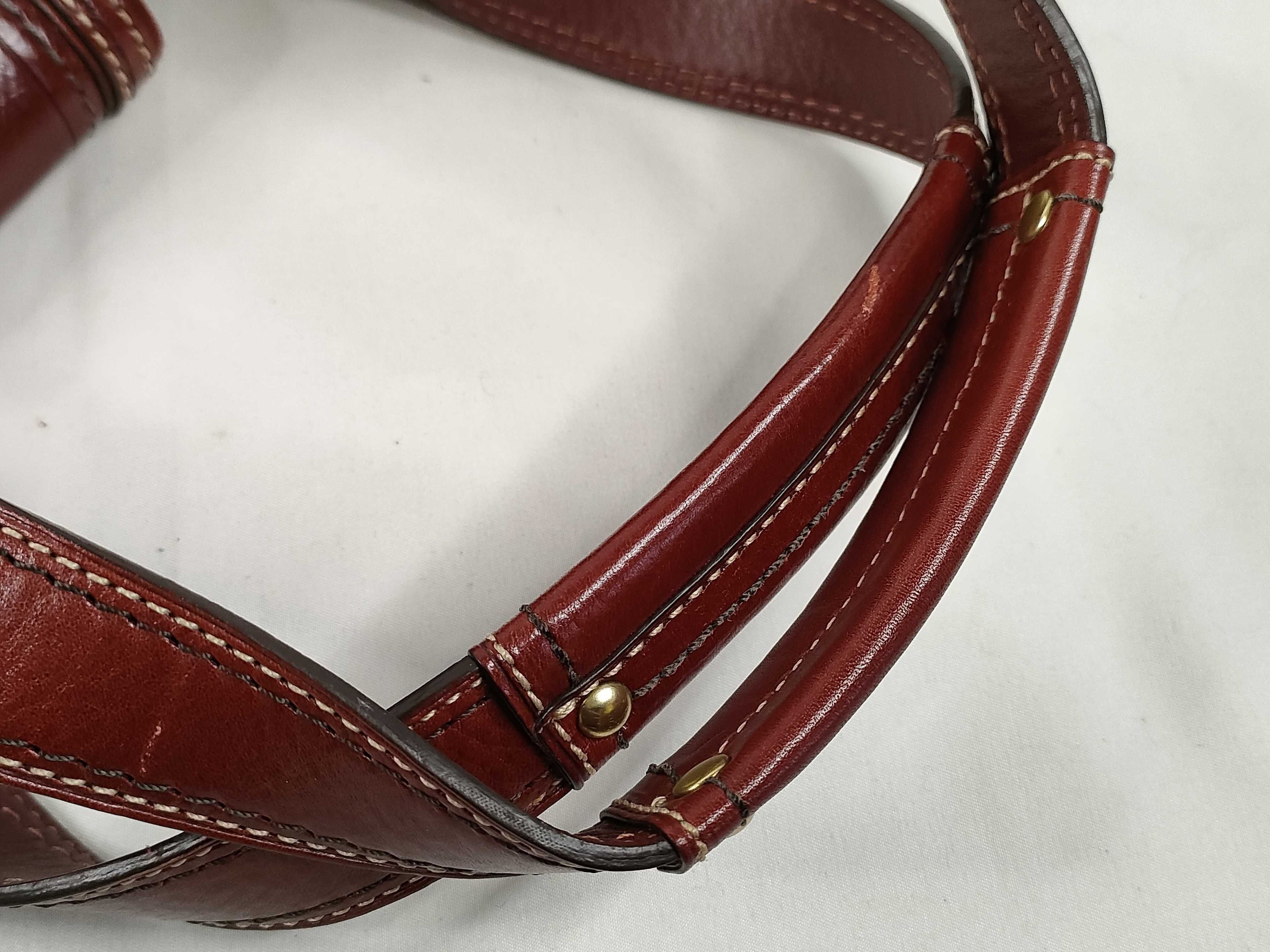 wallet — view 4