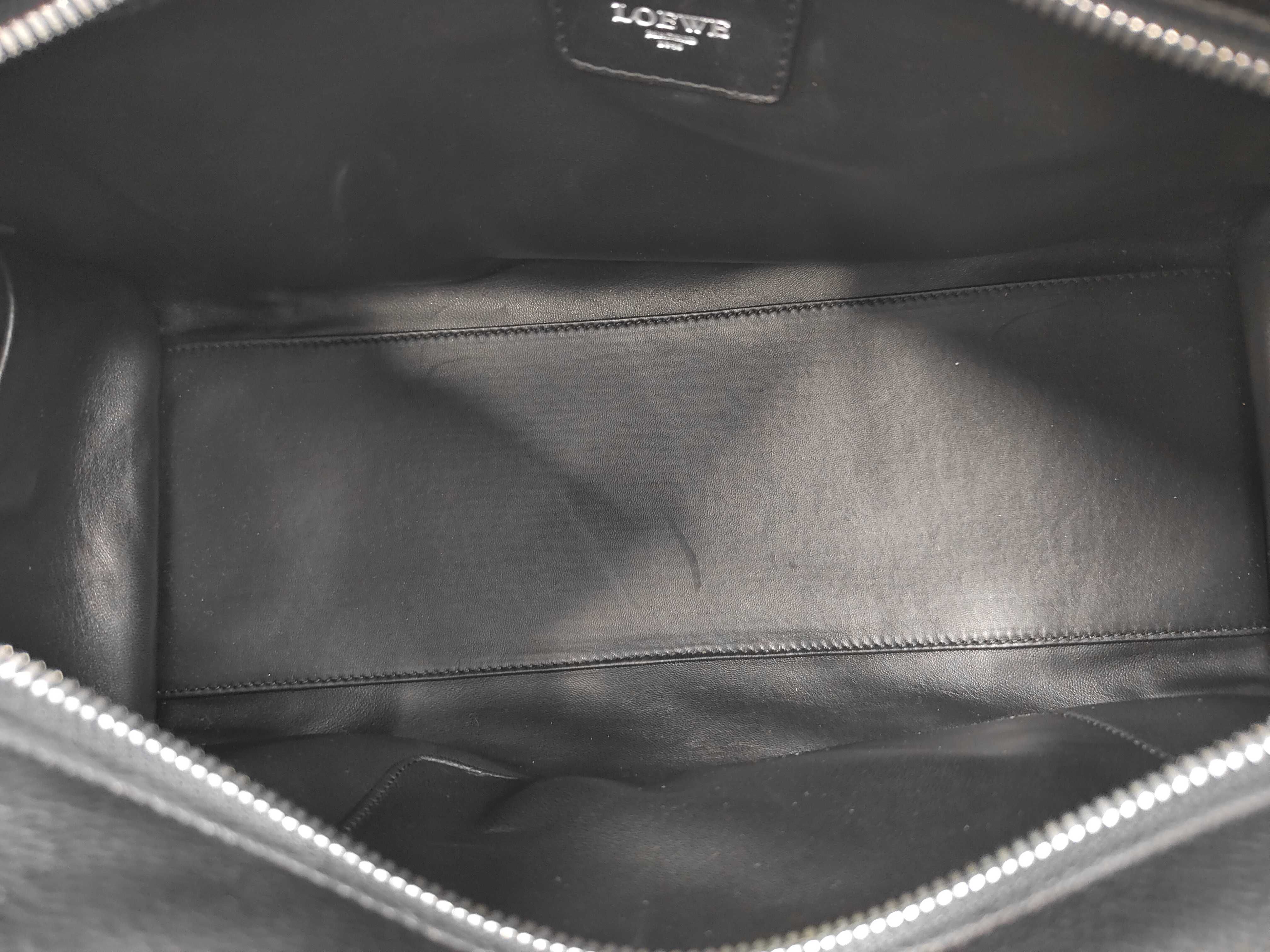 Amazona 36 Anagram Black Handbag A Handbag — view 9