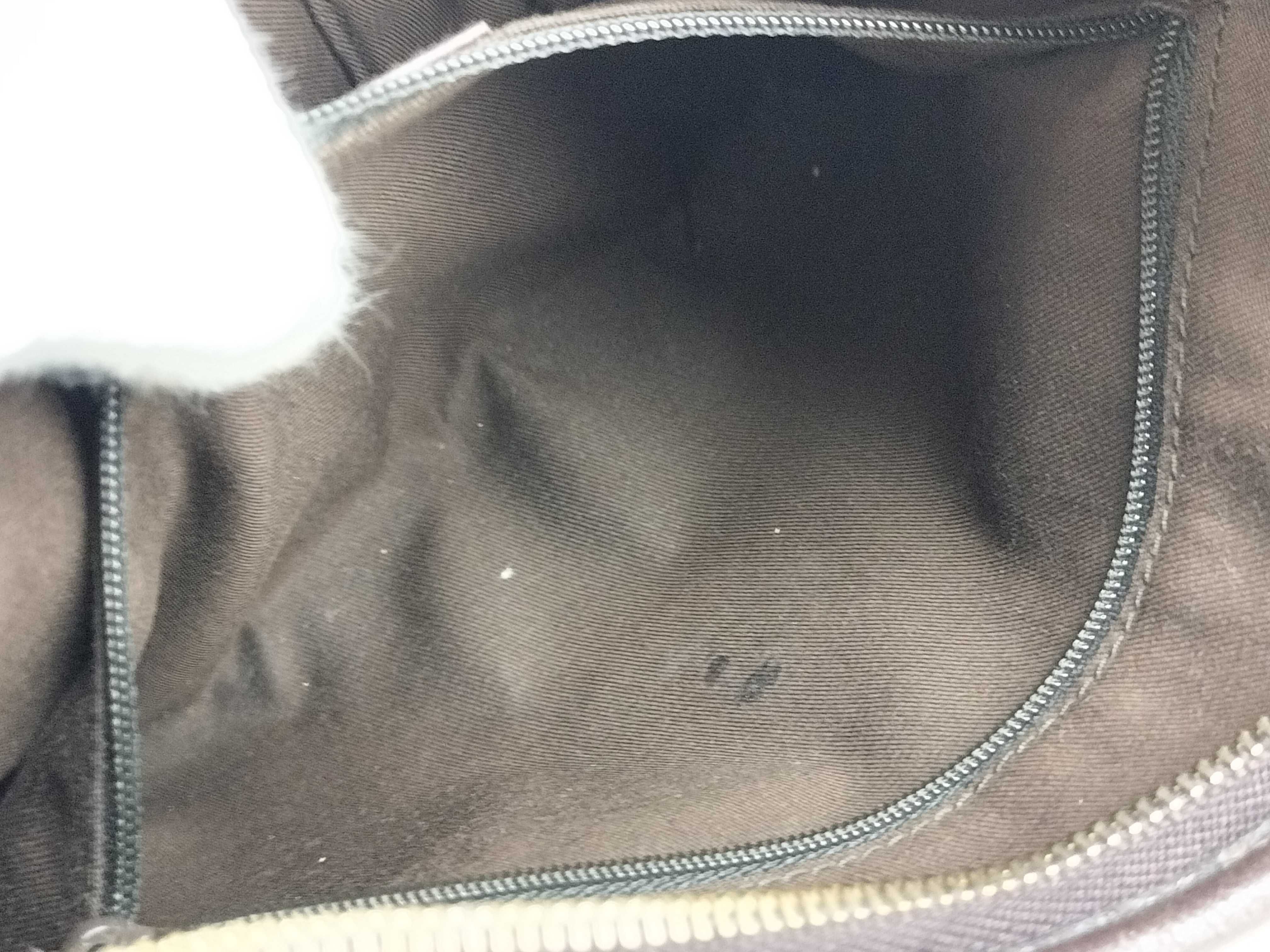 GG Canvas Shoulder Bag 130738 — view 11