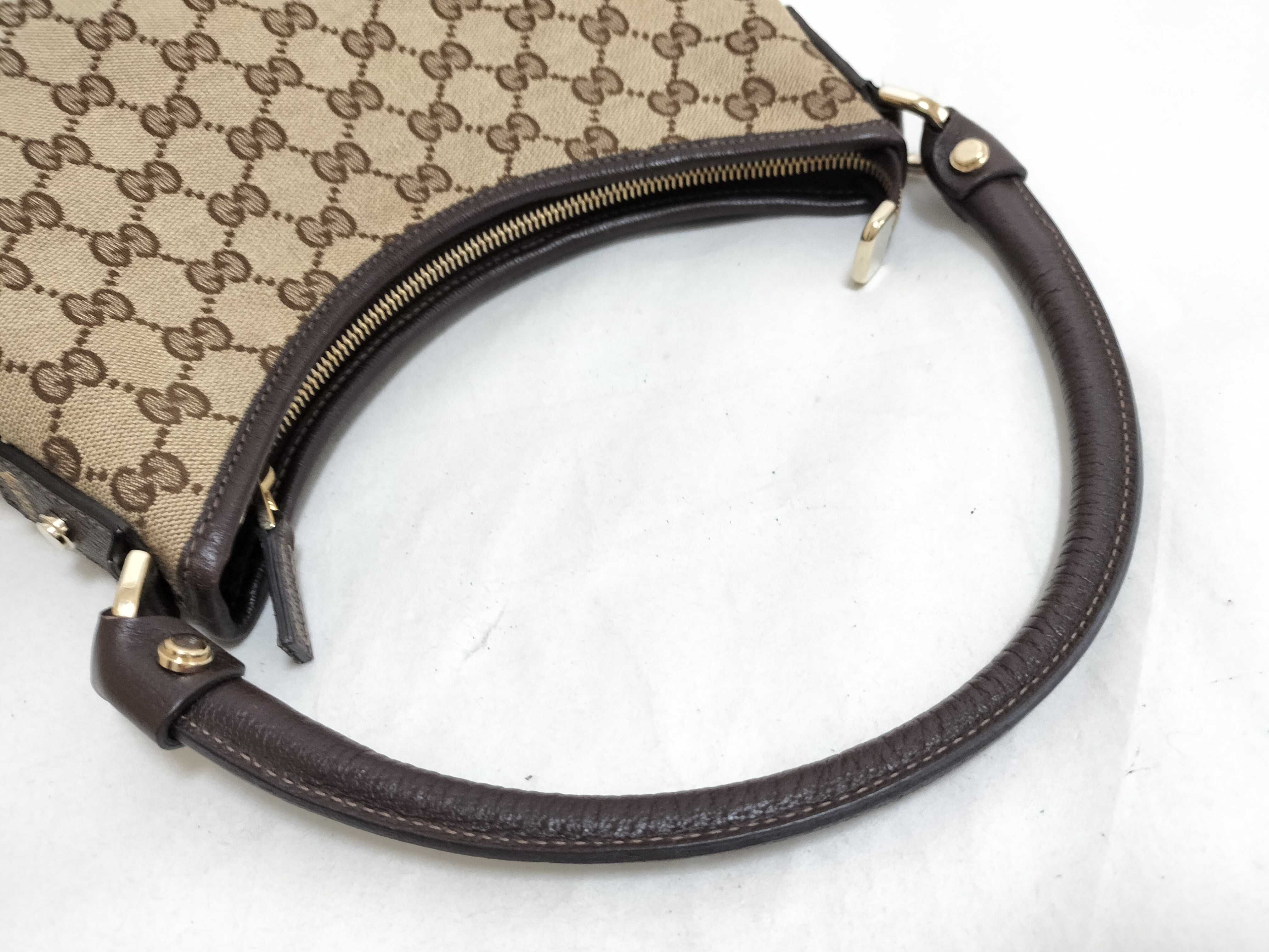 GG Canvas Shoulder Bag 130738 — view 3