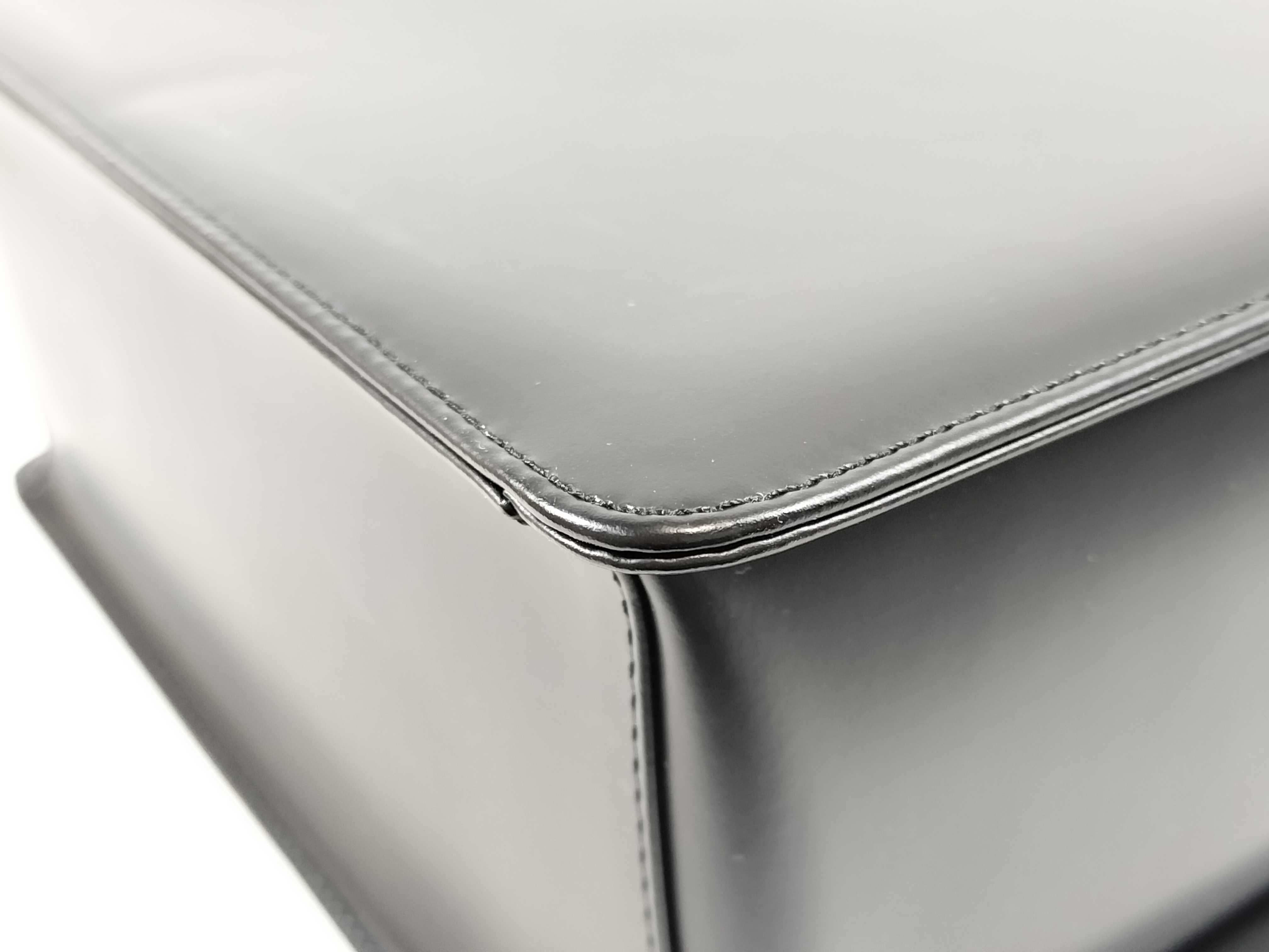 London Leather Nova Check Shoulder Bag — view 6