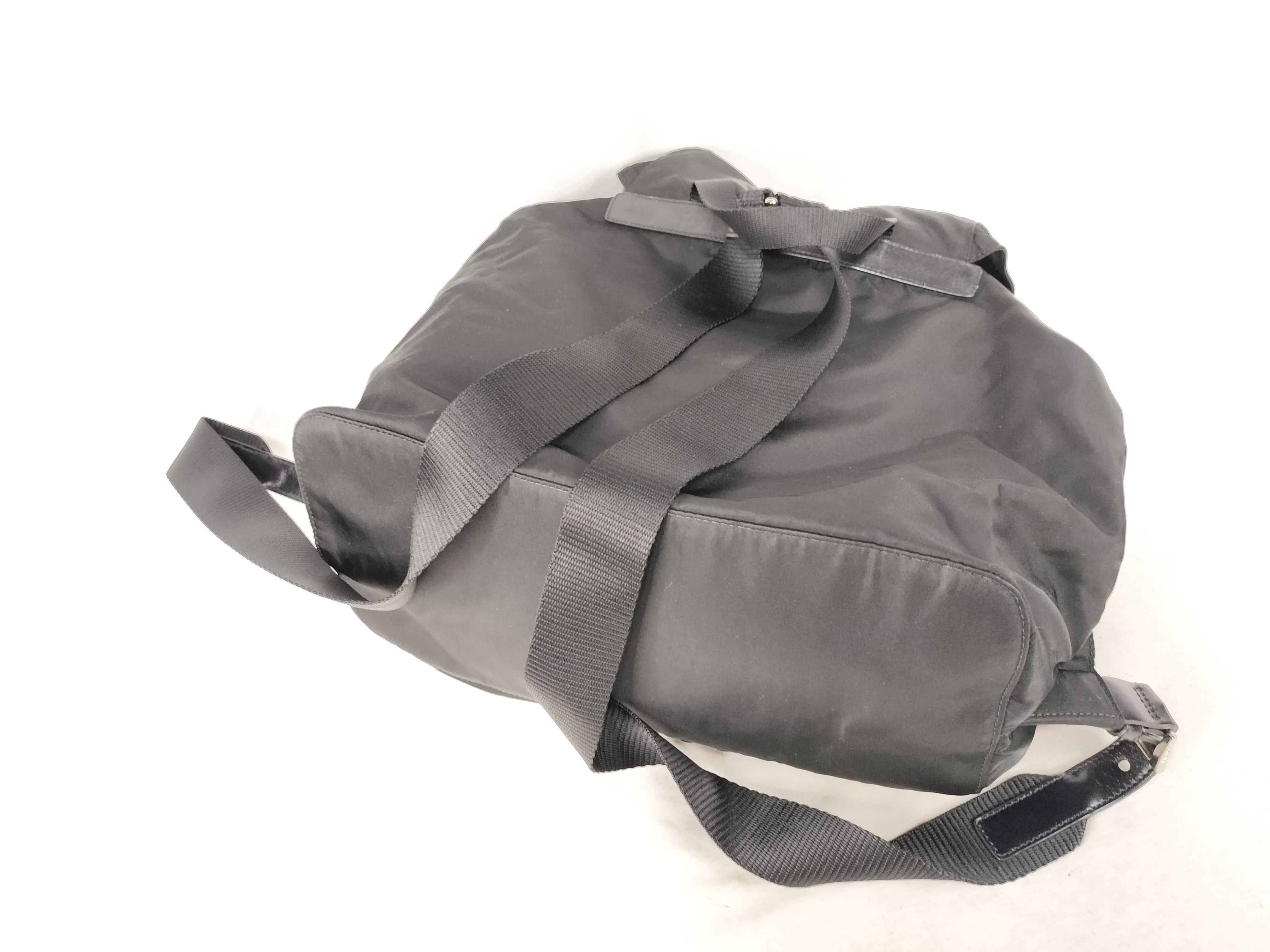 nylon backpack with double pockets. — view 3