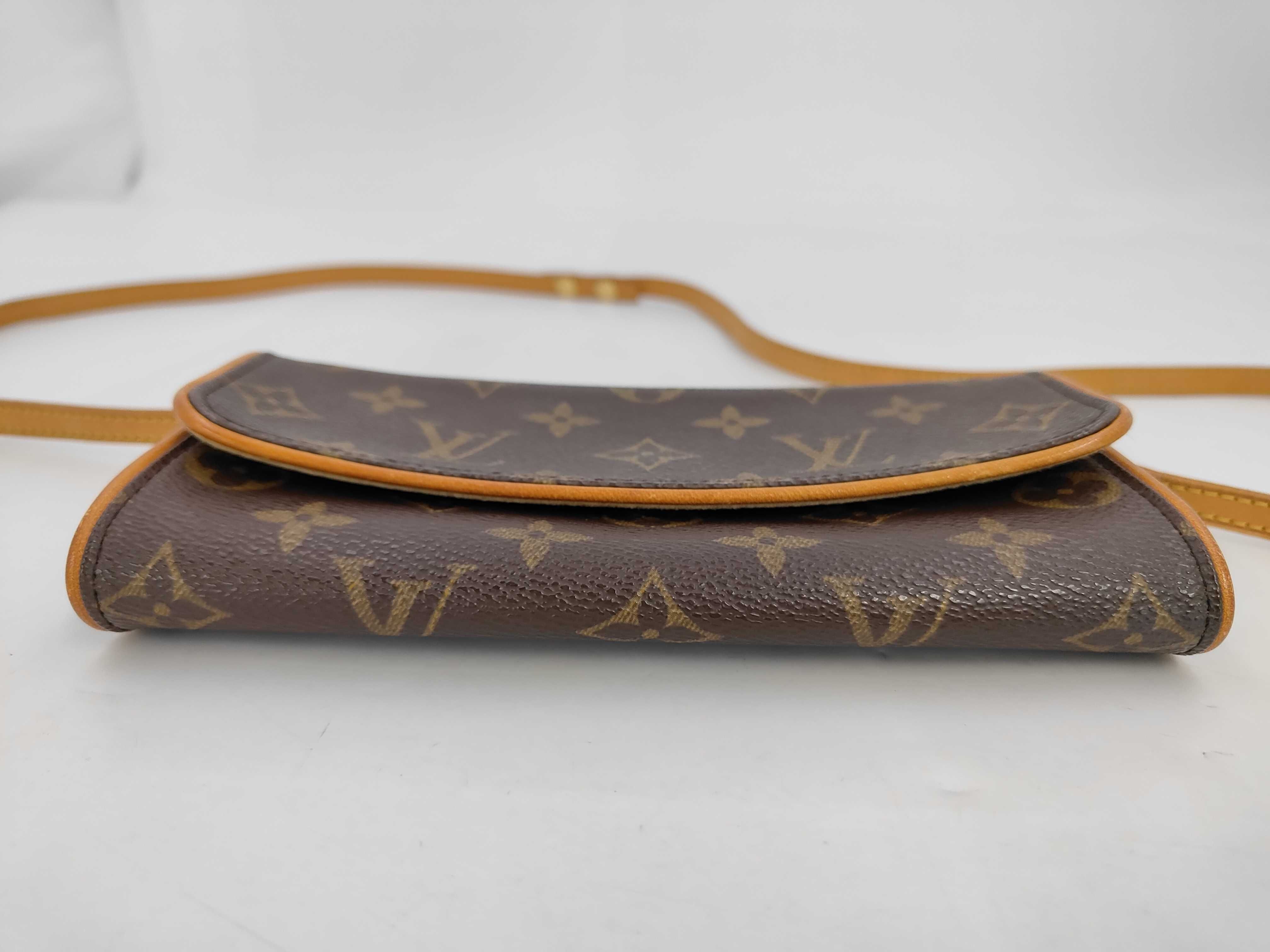 Monogram Louis Vuitton Monogram Shoulder Bag Pochette Twin PM M51854 Shoulder Bag — view 3