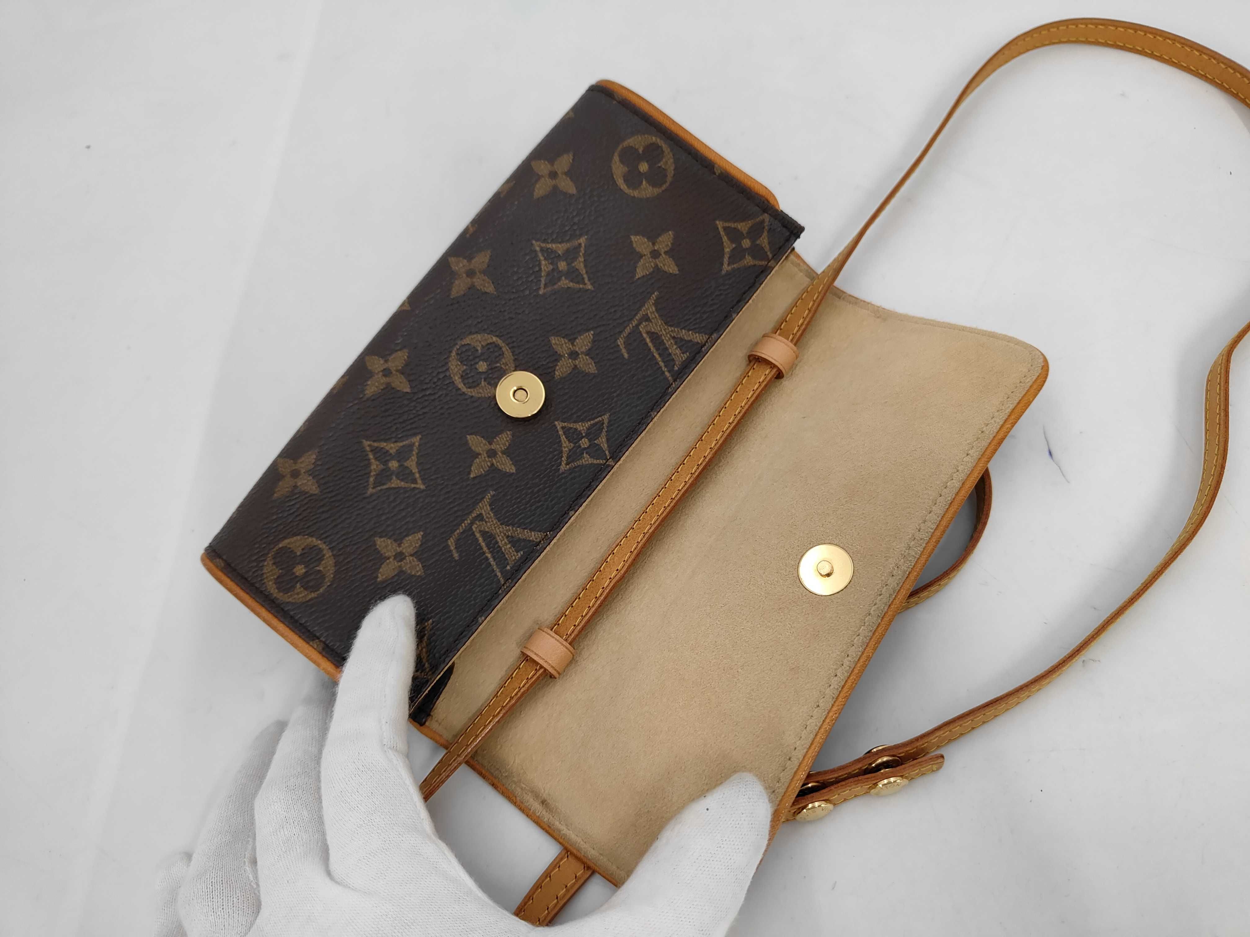 Monogram Louis Vuitton Monogram Shoulder Bag Pochette Twin PM M51854 Shoulder Bag — view 7