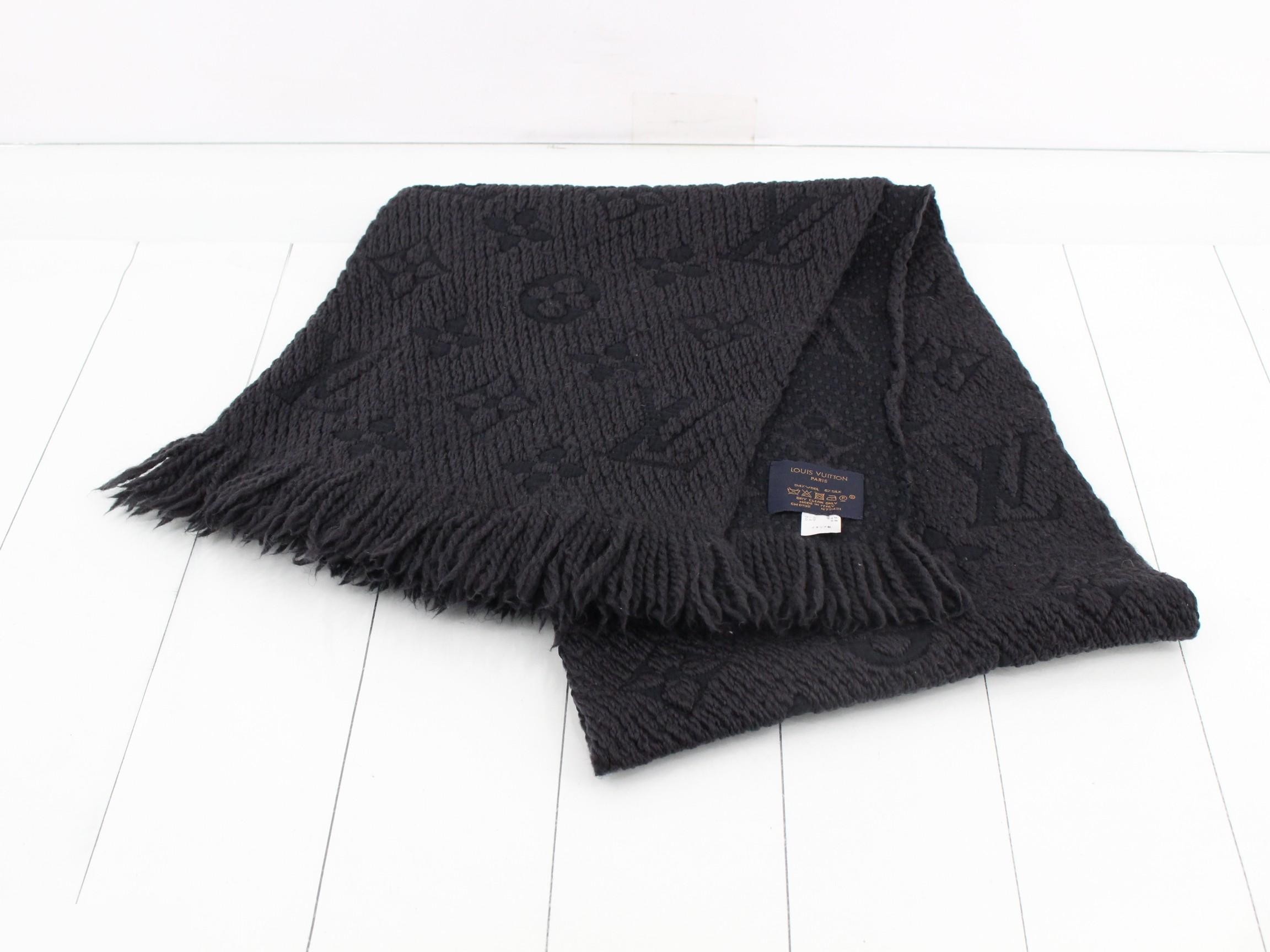 New tag M72431 Echarpe Logomania Scarf Black — view 2