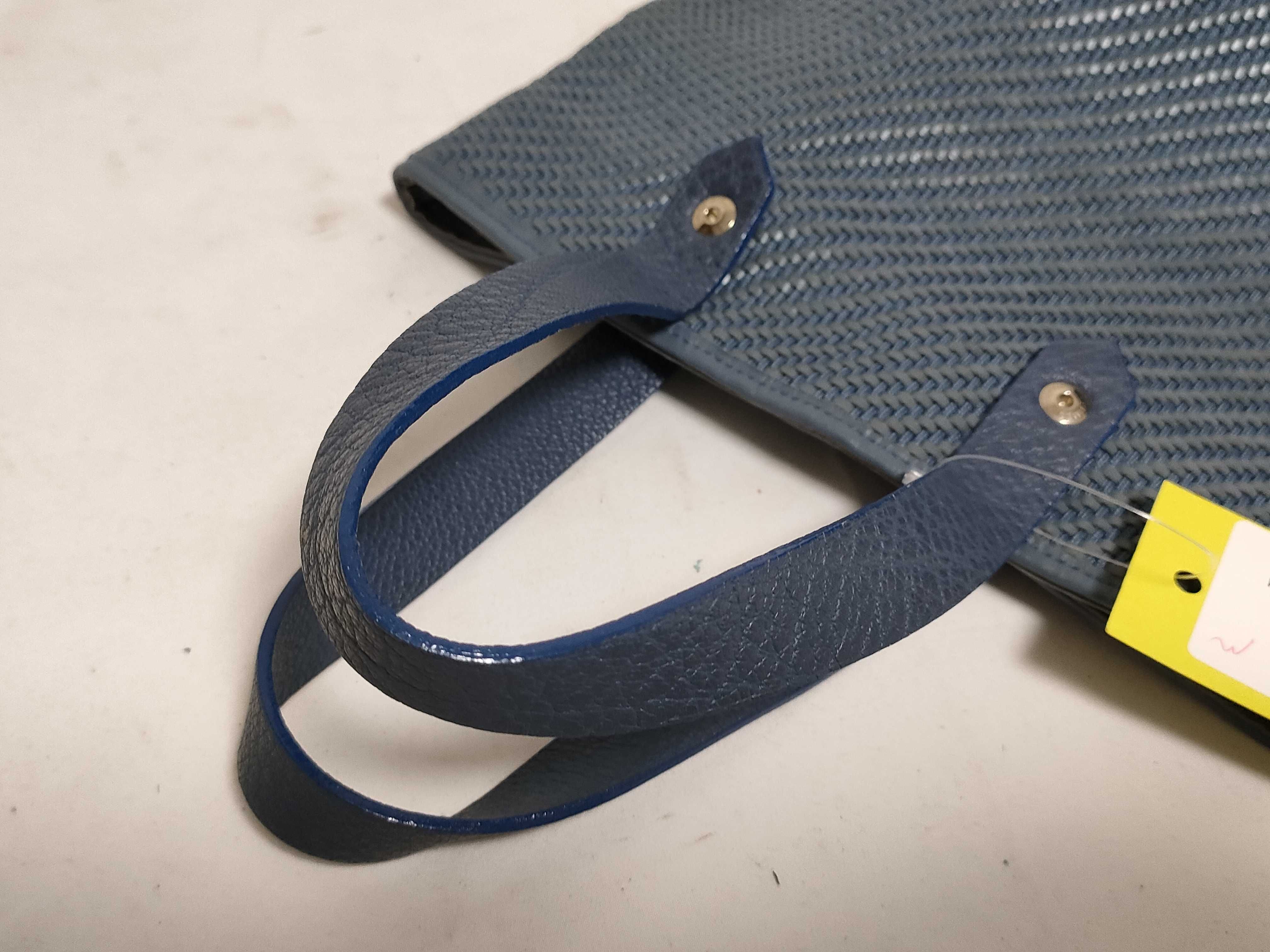 Amedaba Diago PM Handbag — view 3