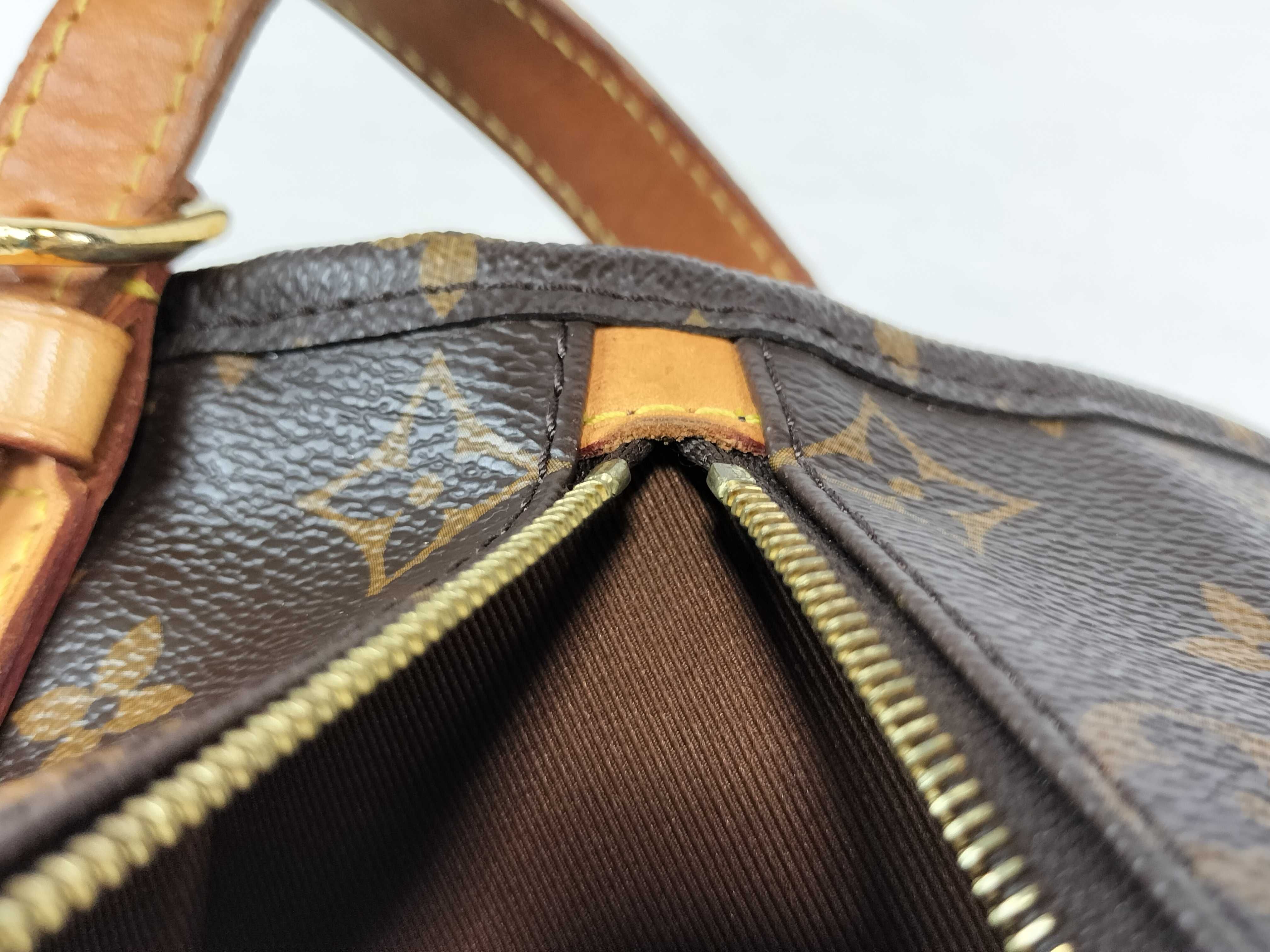 Monogram TH - Monogram Ouisse a Souliers M43892 Brown Shoe Case - Grade B Bag — view 9