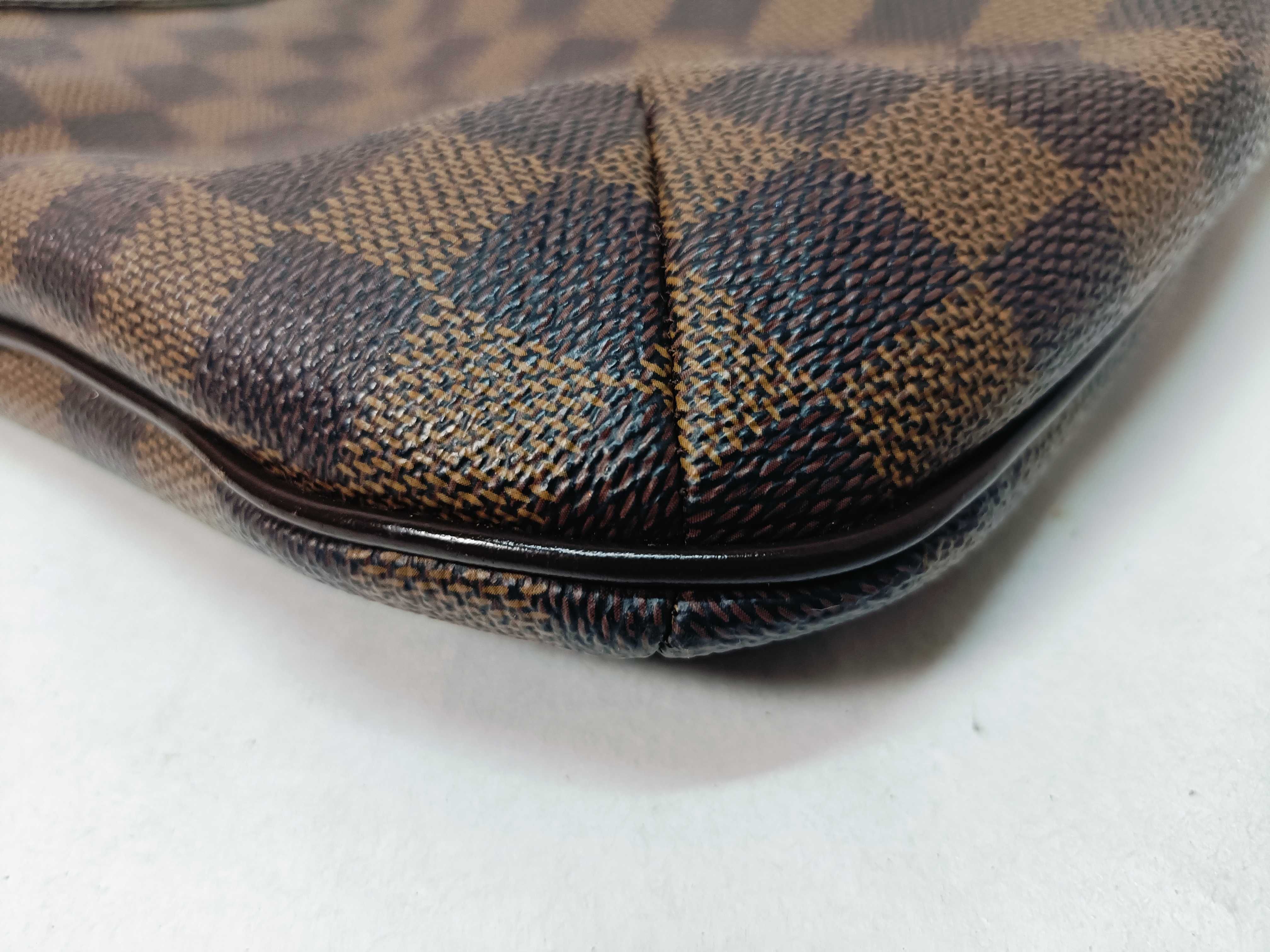 Damier N42251 Bloomsbury PM Shoulder Bag (20% increase) — view 6