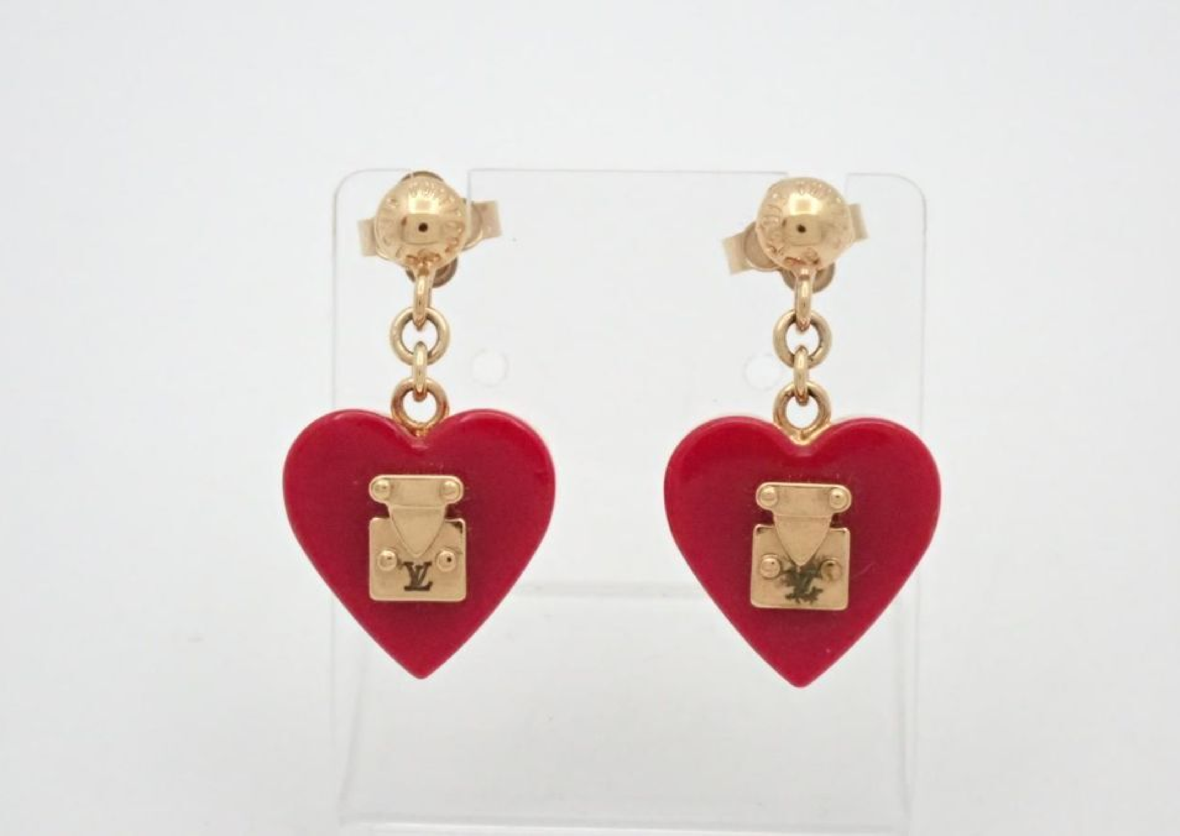 M66790 Lockme Heart Earrings