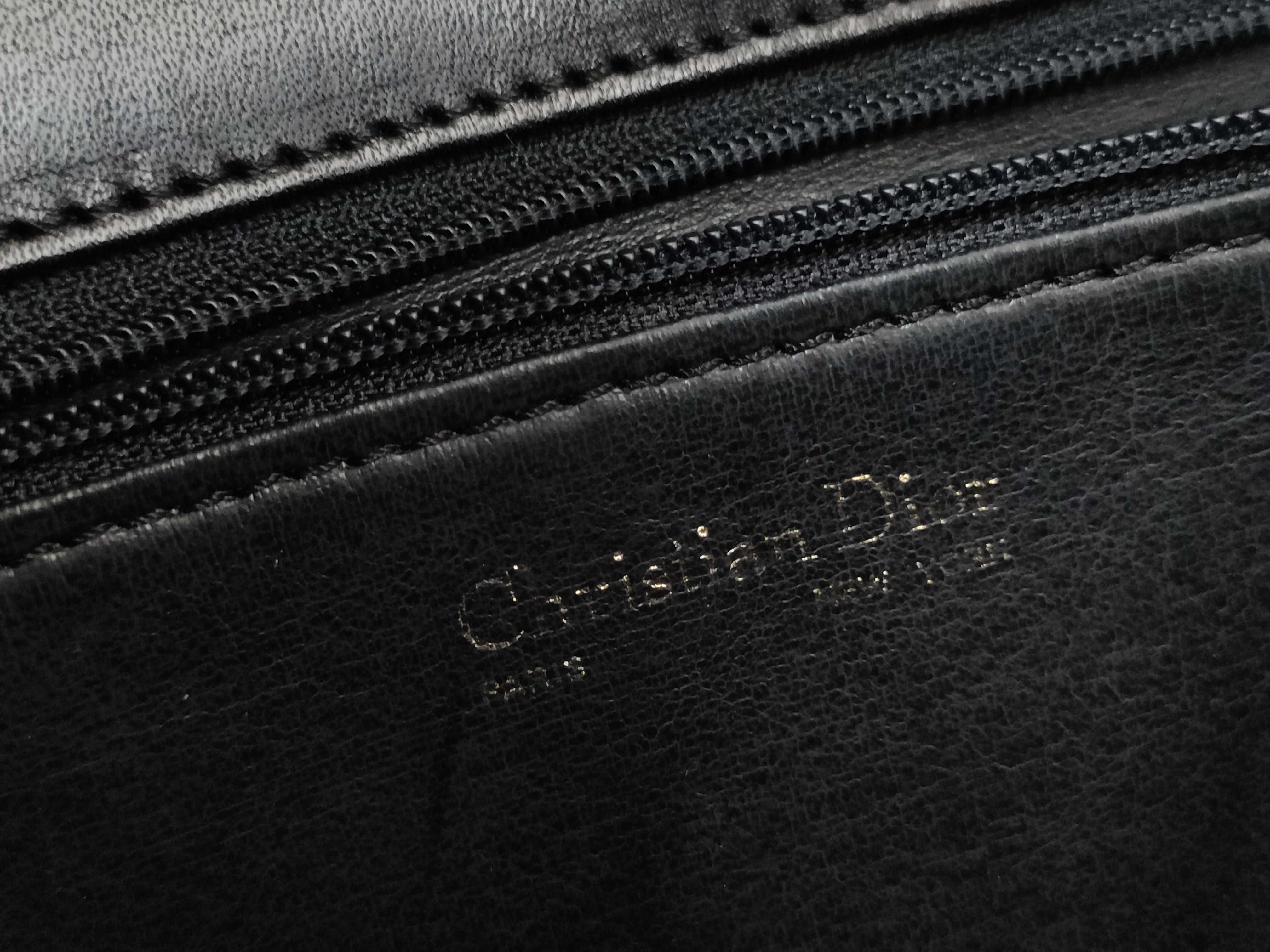 CD Logo Chain Bag Shoulder Bag — view 14