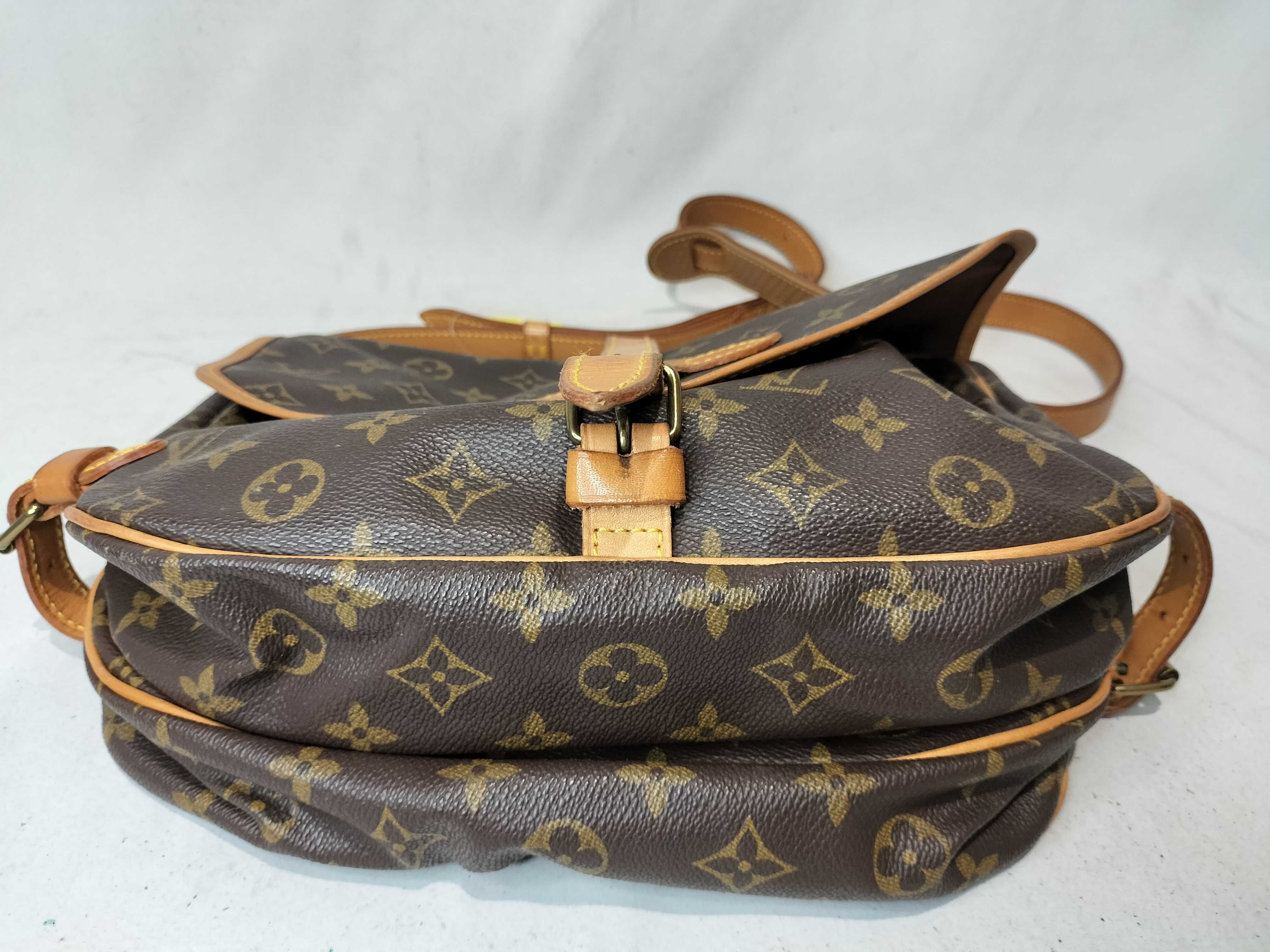 Monogram Louis Vuitton Saumur 30 Monogram Shoulder Bag — view 7