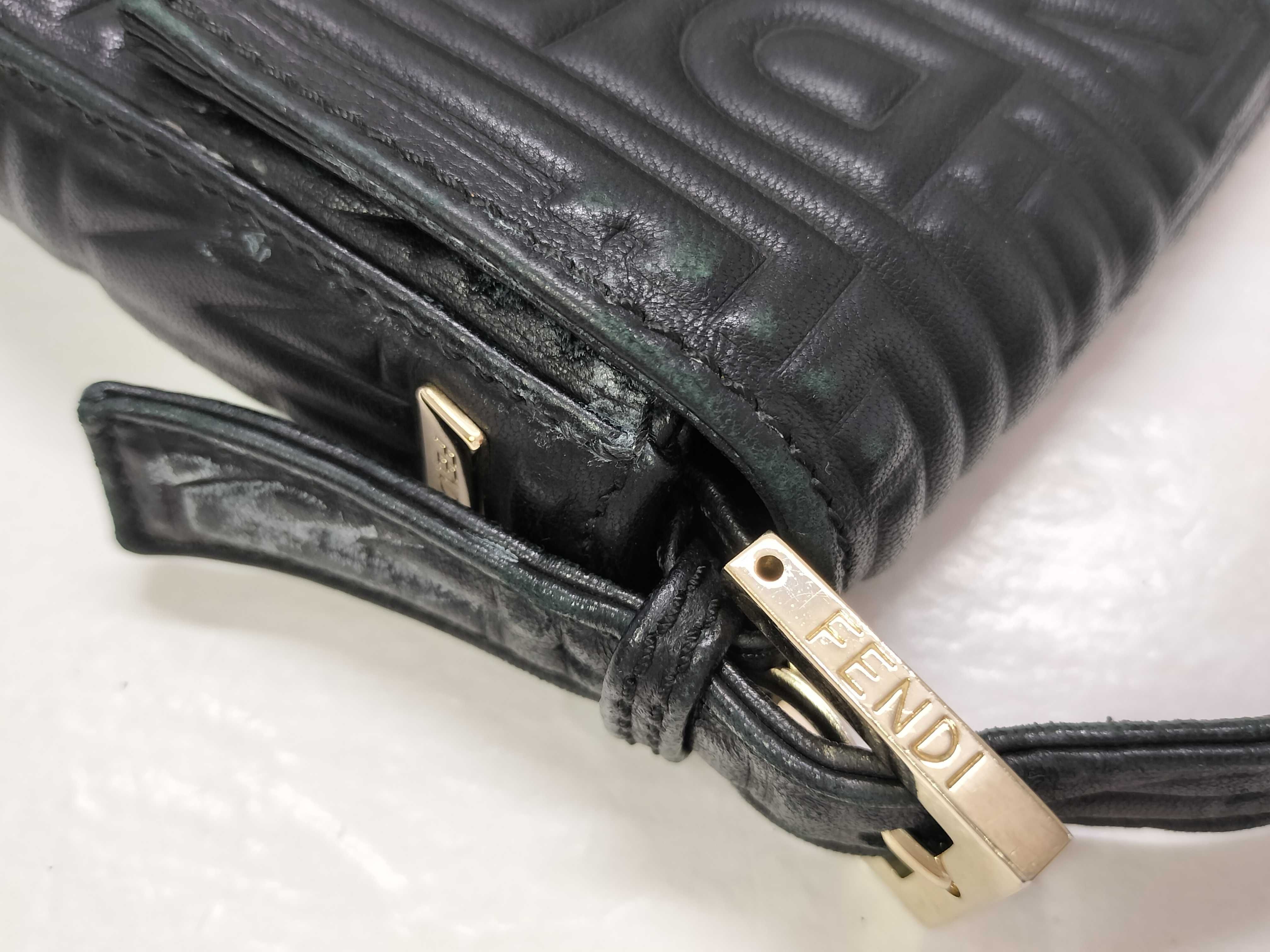 DU- Baguette 1997 Re-edition 3D Embossed Leather Bag 8BR600 Shoulder Bag — view 5