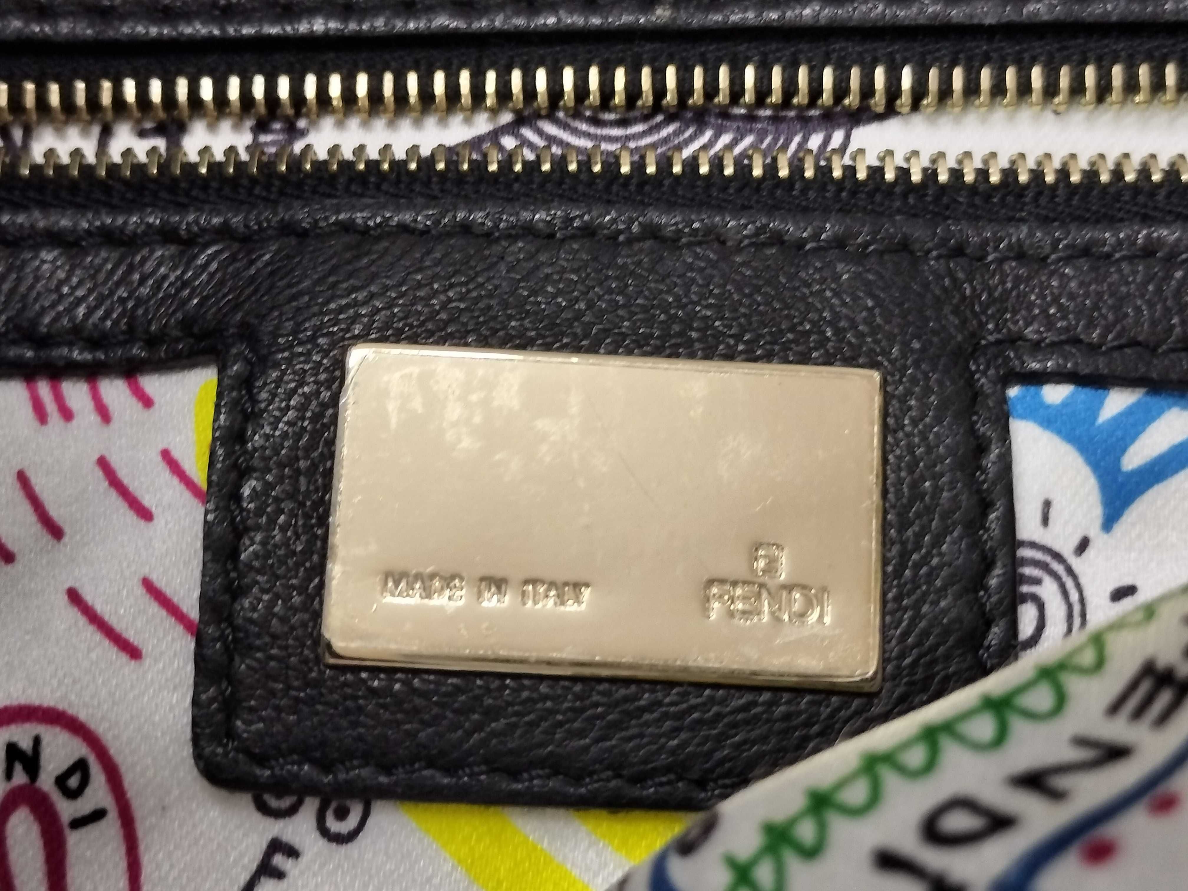 DU- Baguette 1997 Re-edition 3D Embossed Leather Bag 8BR600 Shoulder Bag — view 8