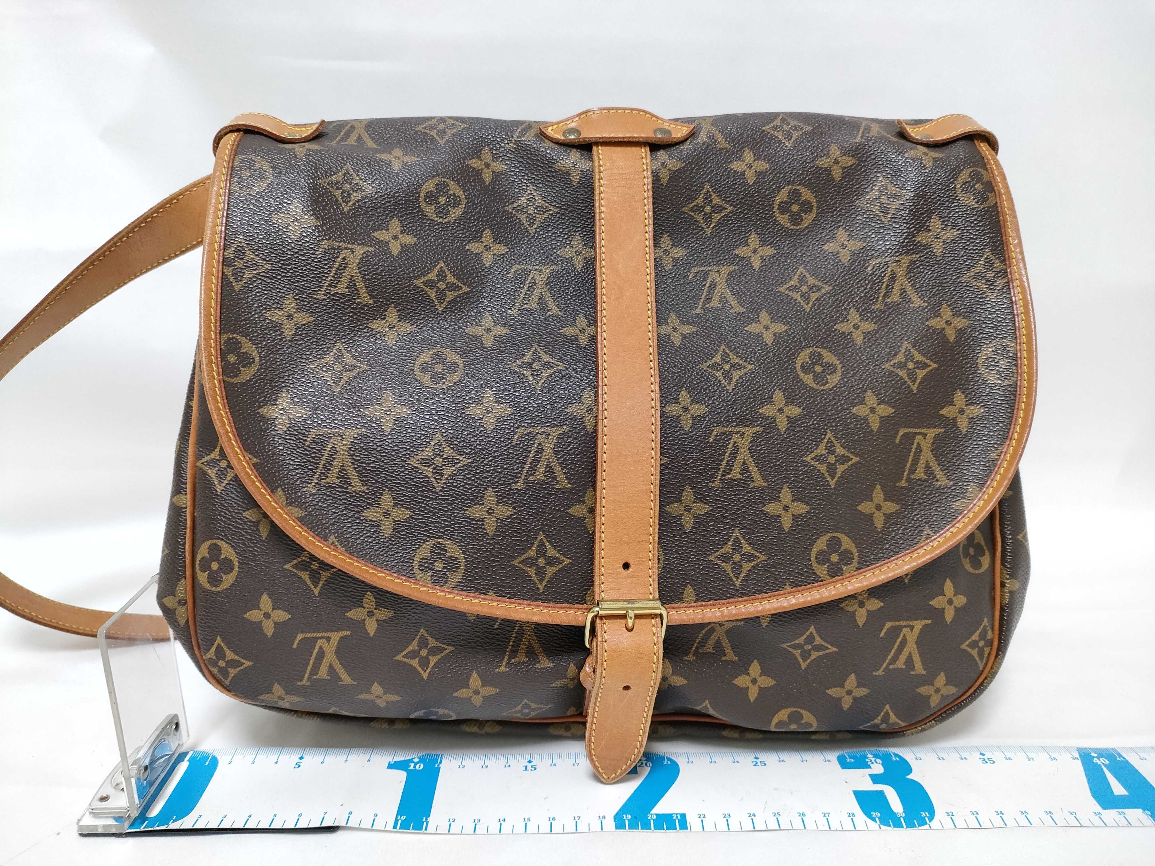 Monogram Louis Vuitton Monogram Saumur 35 Shoulder Bag — view 2
