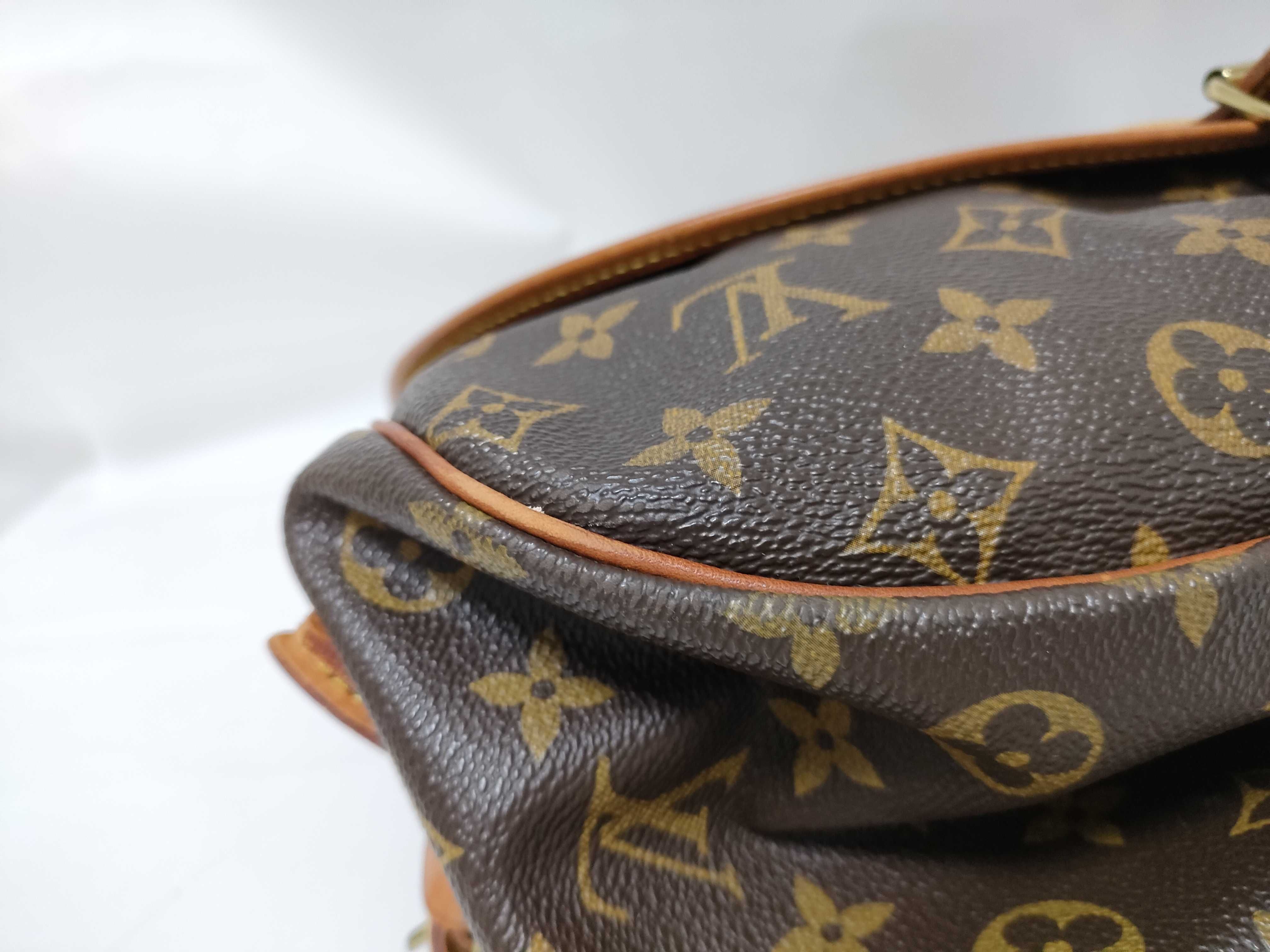 Monogram Louis Vuitton Monogram Saumur 35 Shoulder Bag — view 6
