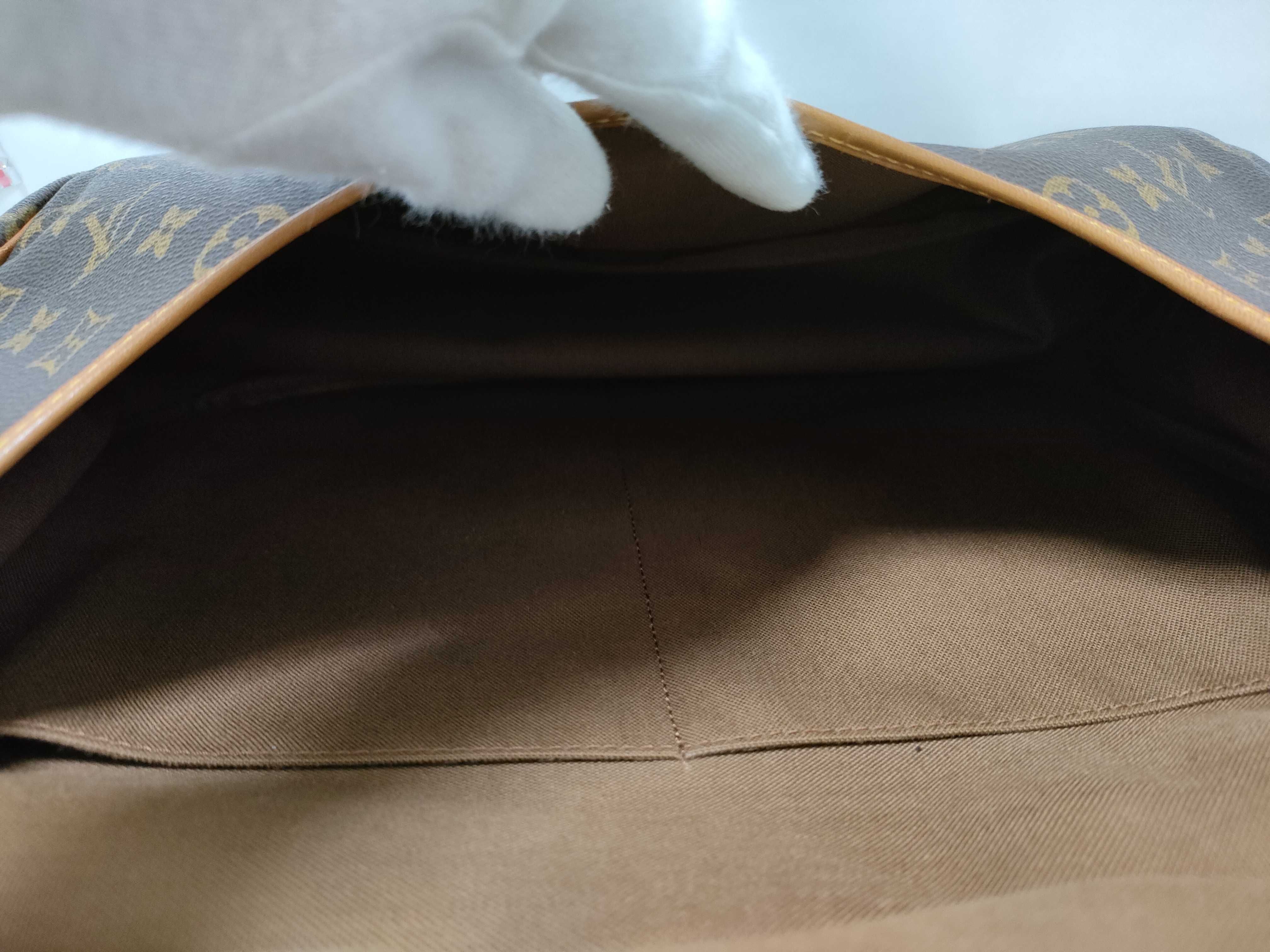 Monogram Louis Vuitton Monogram Saumur 35 Shoulder Bag — view 10