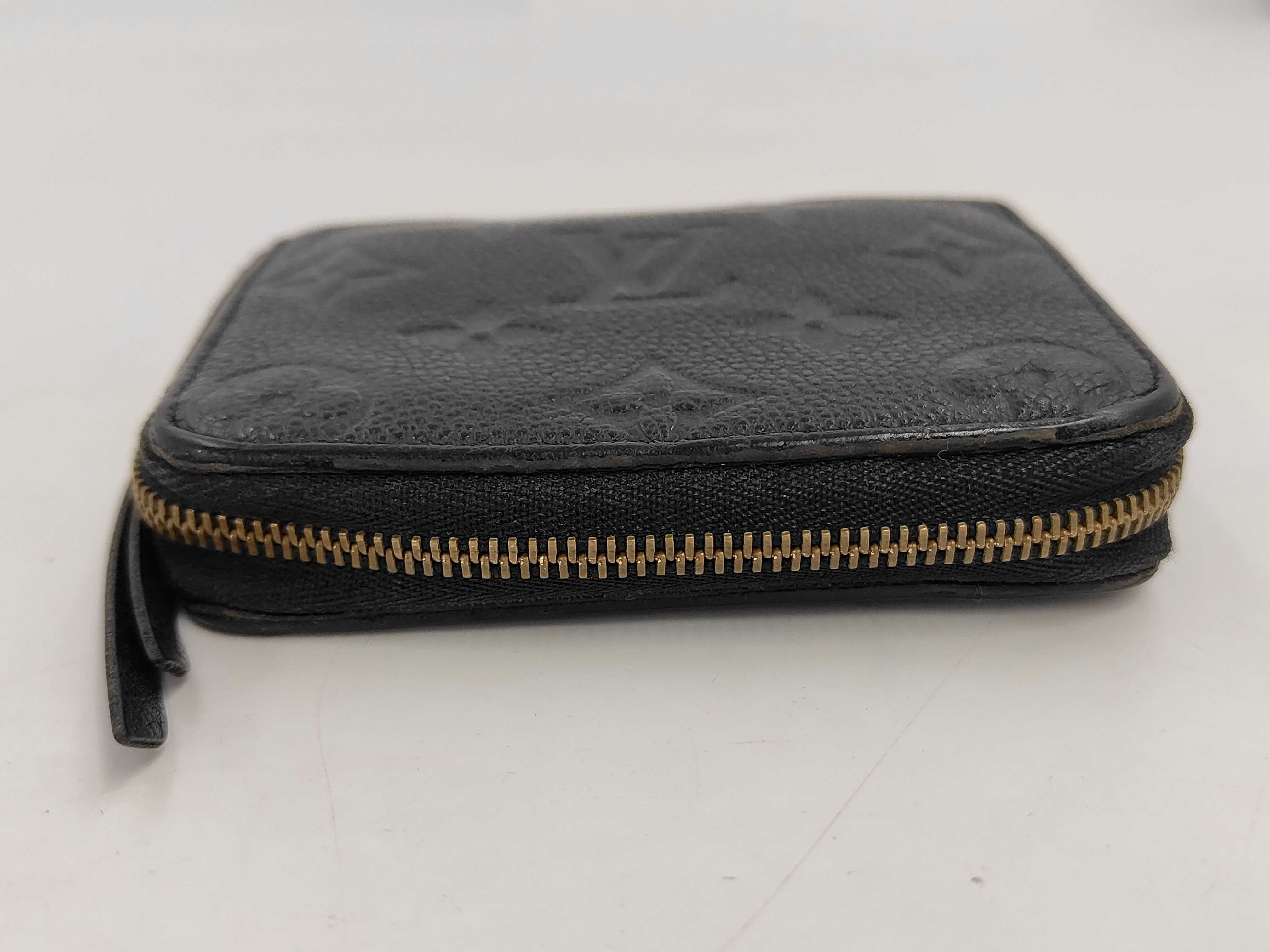 LV wallet — view 5