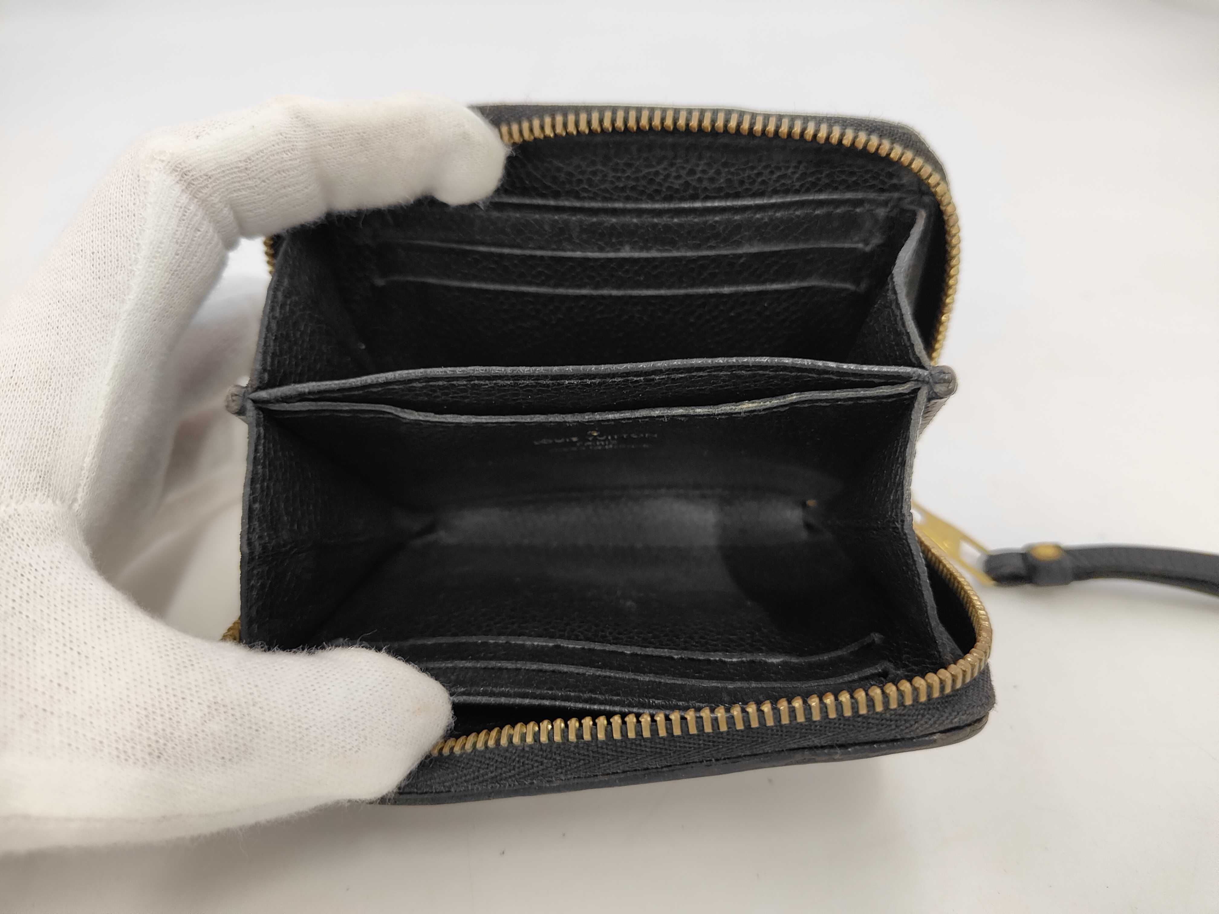 LV wallet — view 7
