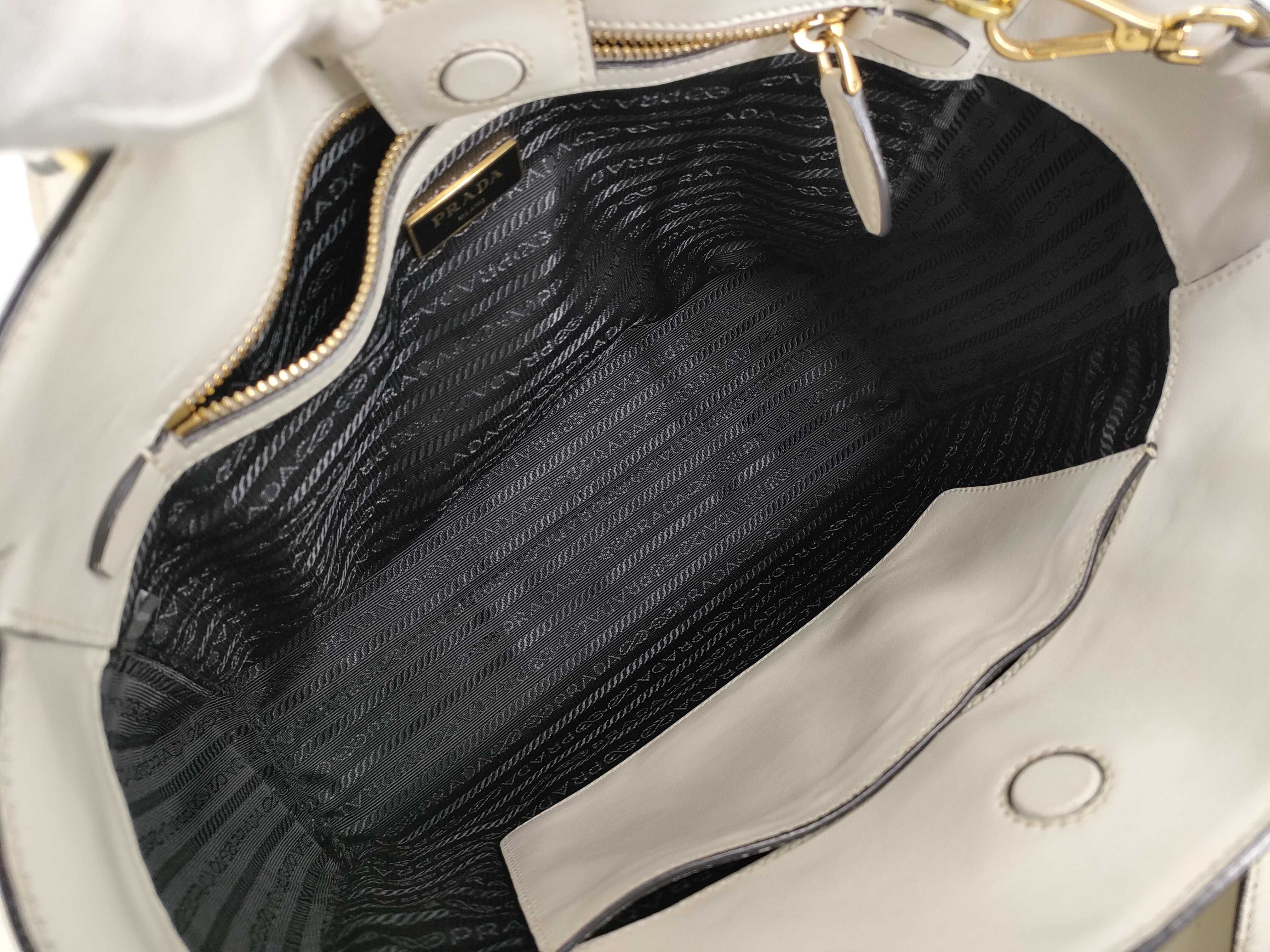Galleria 2-Way Handbag Shoulder Bag Handbag — view 9
