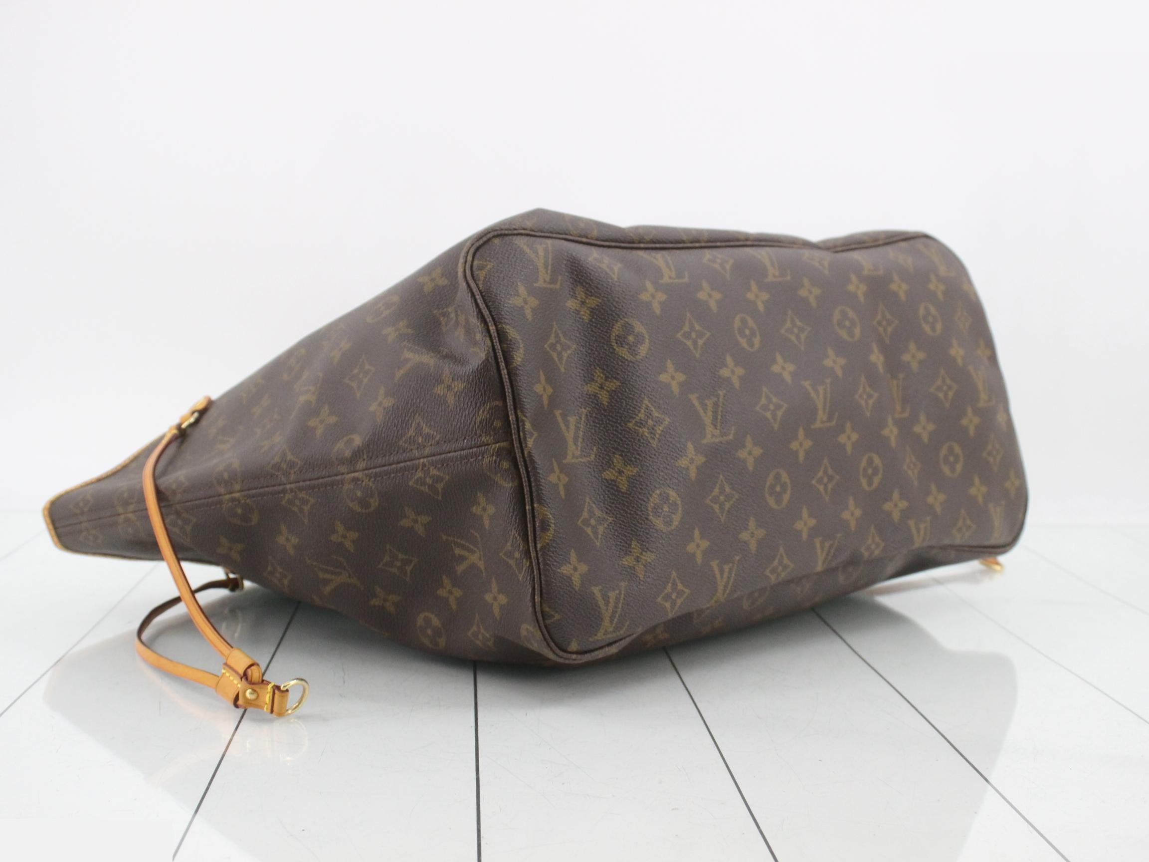 M40157 Neverfull GM Tote Bag — view 5