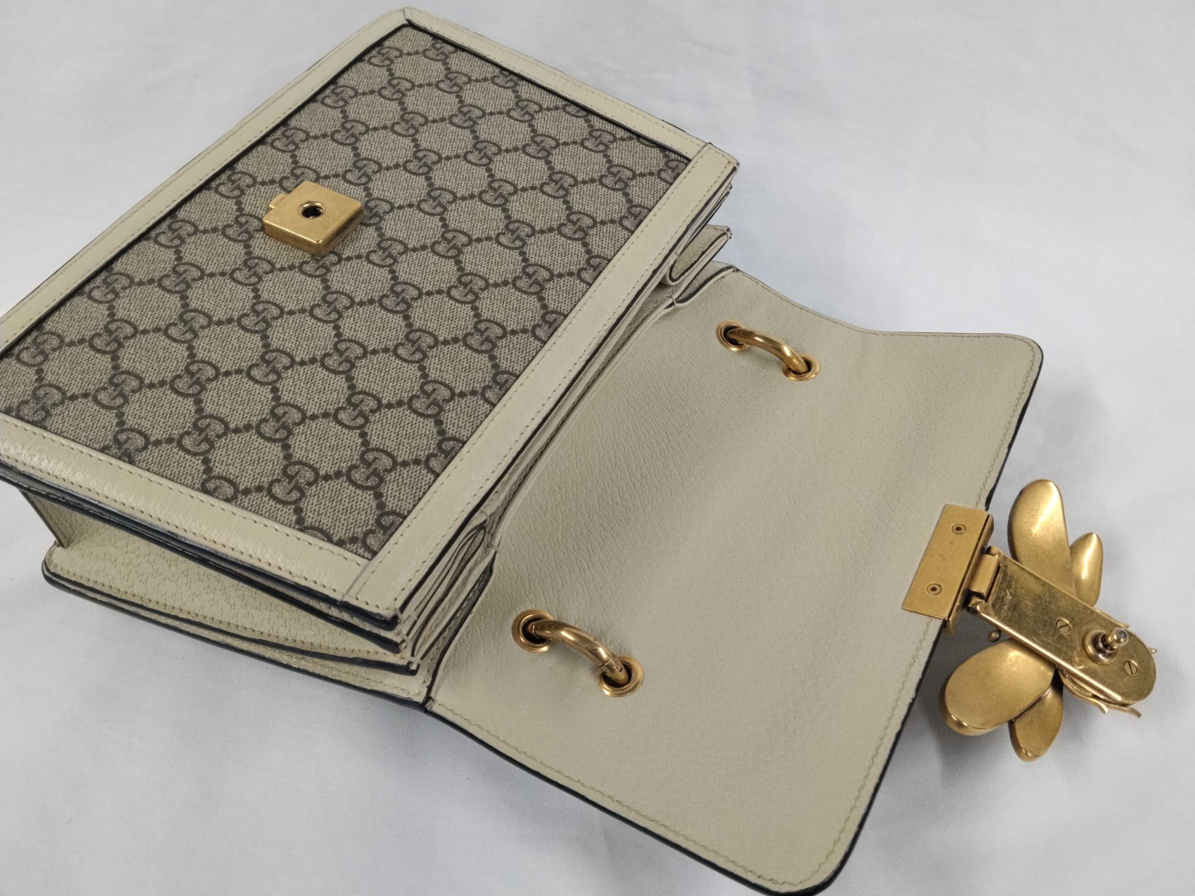 Queen Shoulder Bag Handbag — view 2