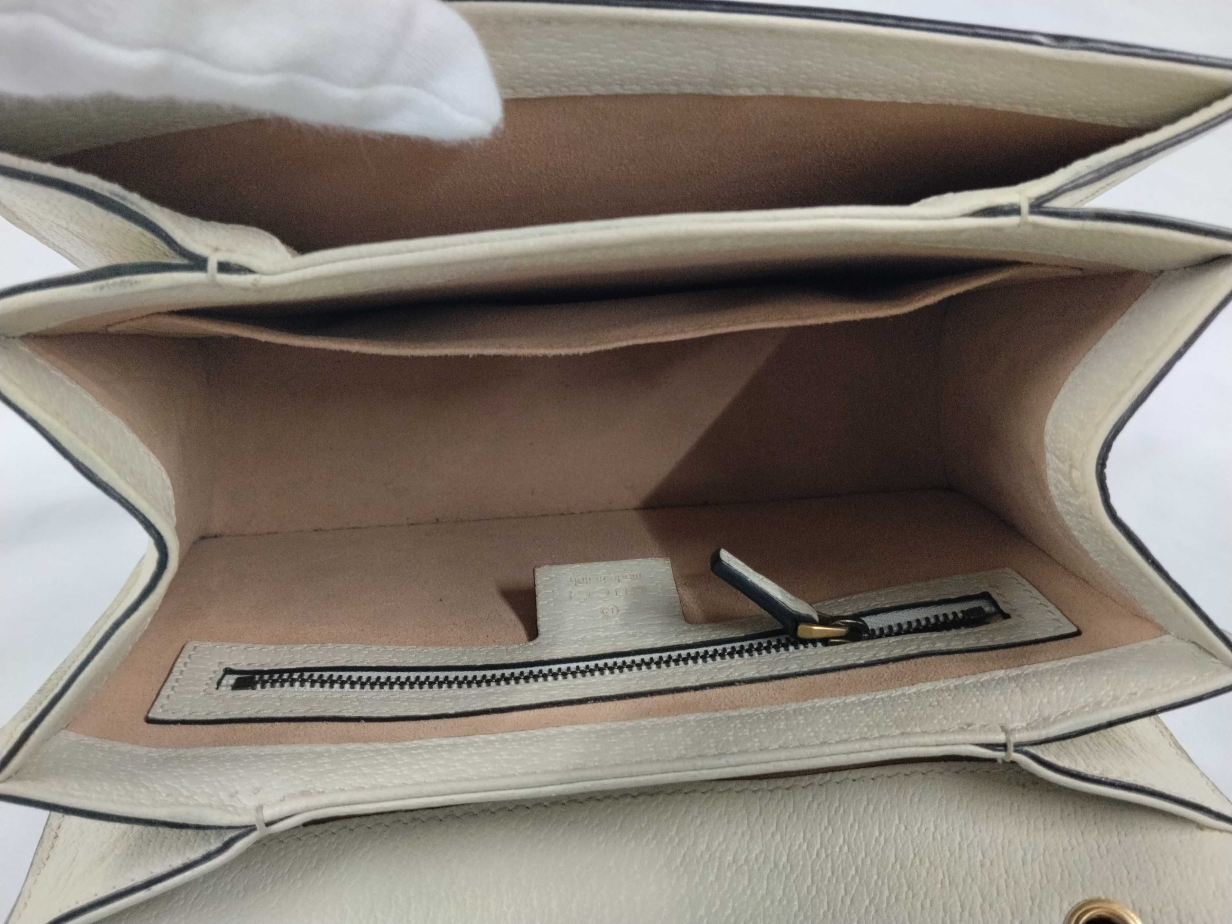 Queen Shoulder Bag Handbag — view 4