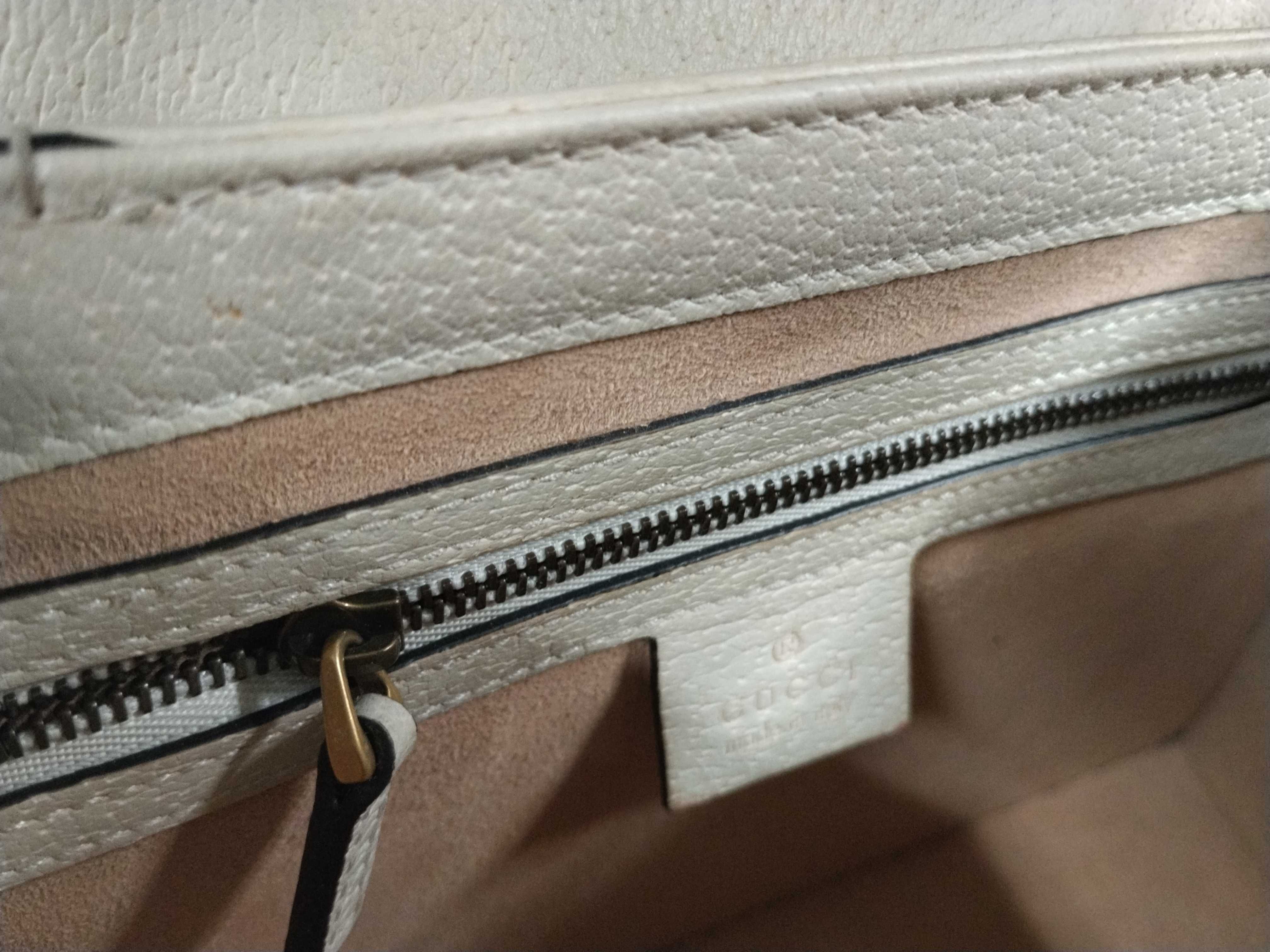 Queen Shoulder Bag Handbag — view 5