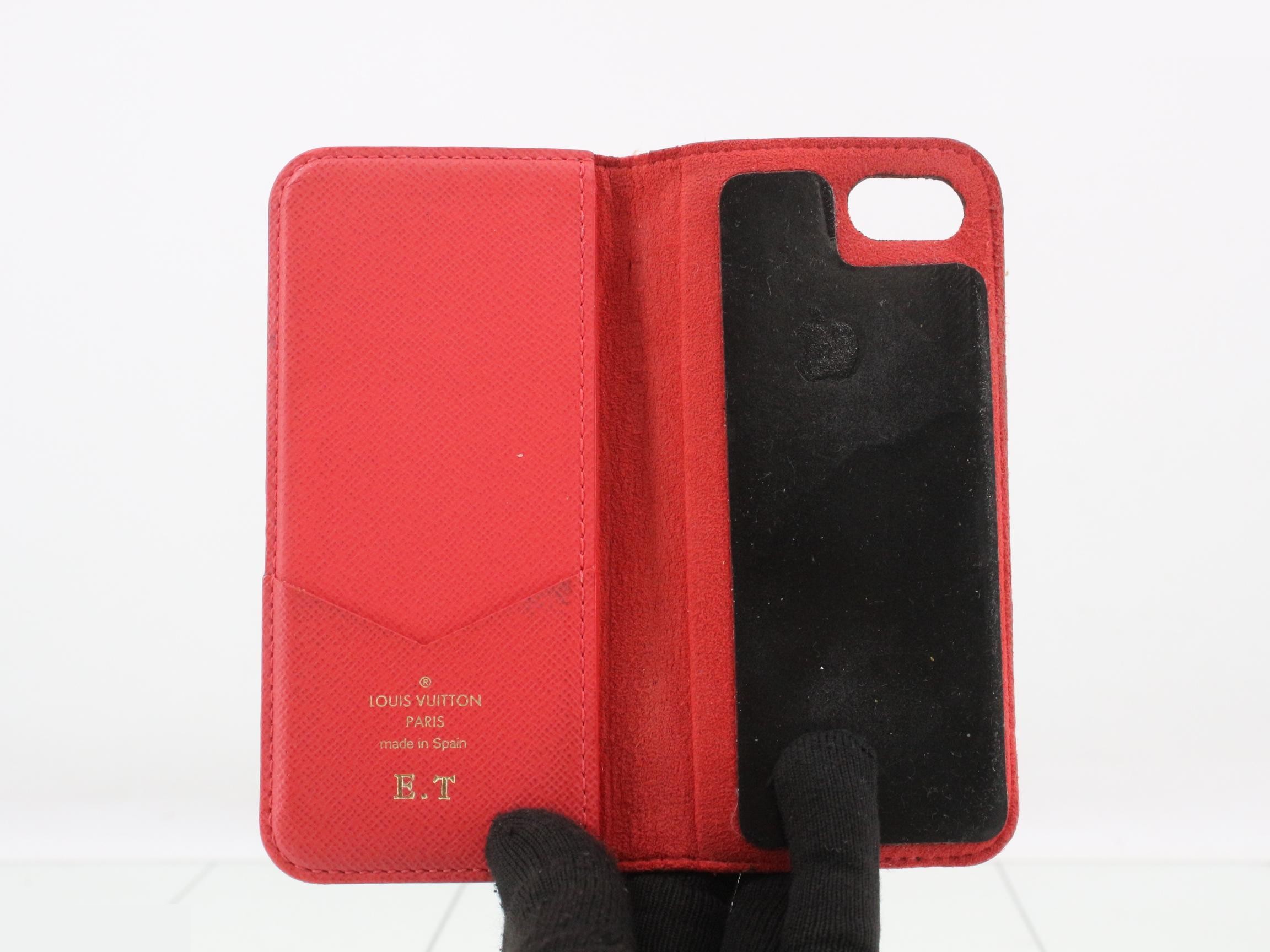 iPhone 7+ & iPhone 8+ Folio Smartphone Case — view 4