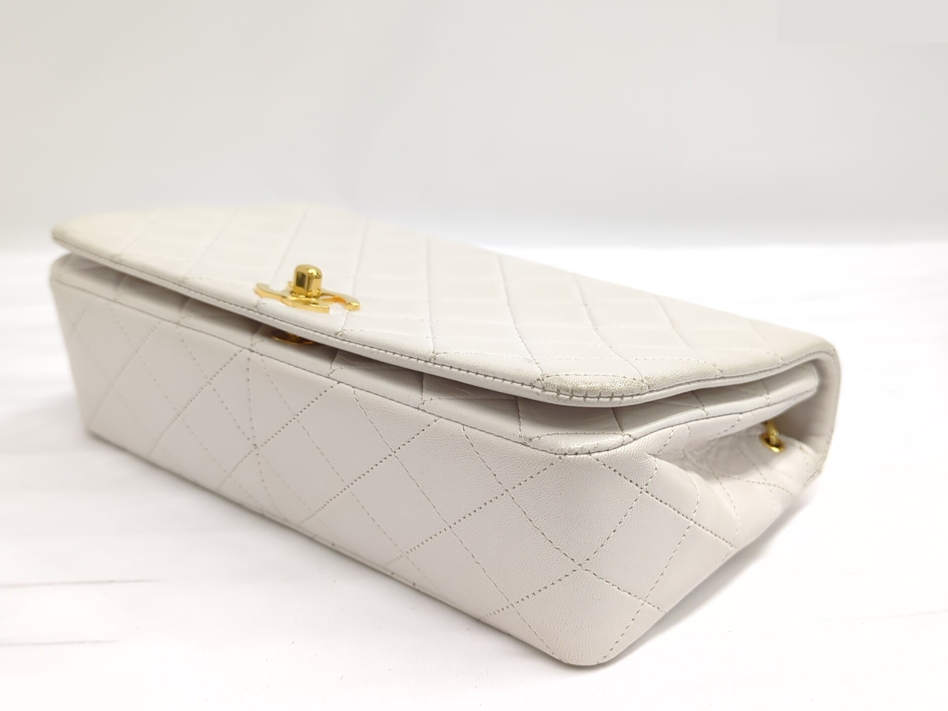 Matelassé (bag) - Shoulder bag — view 6