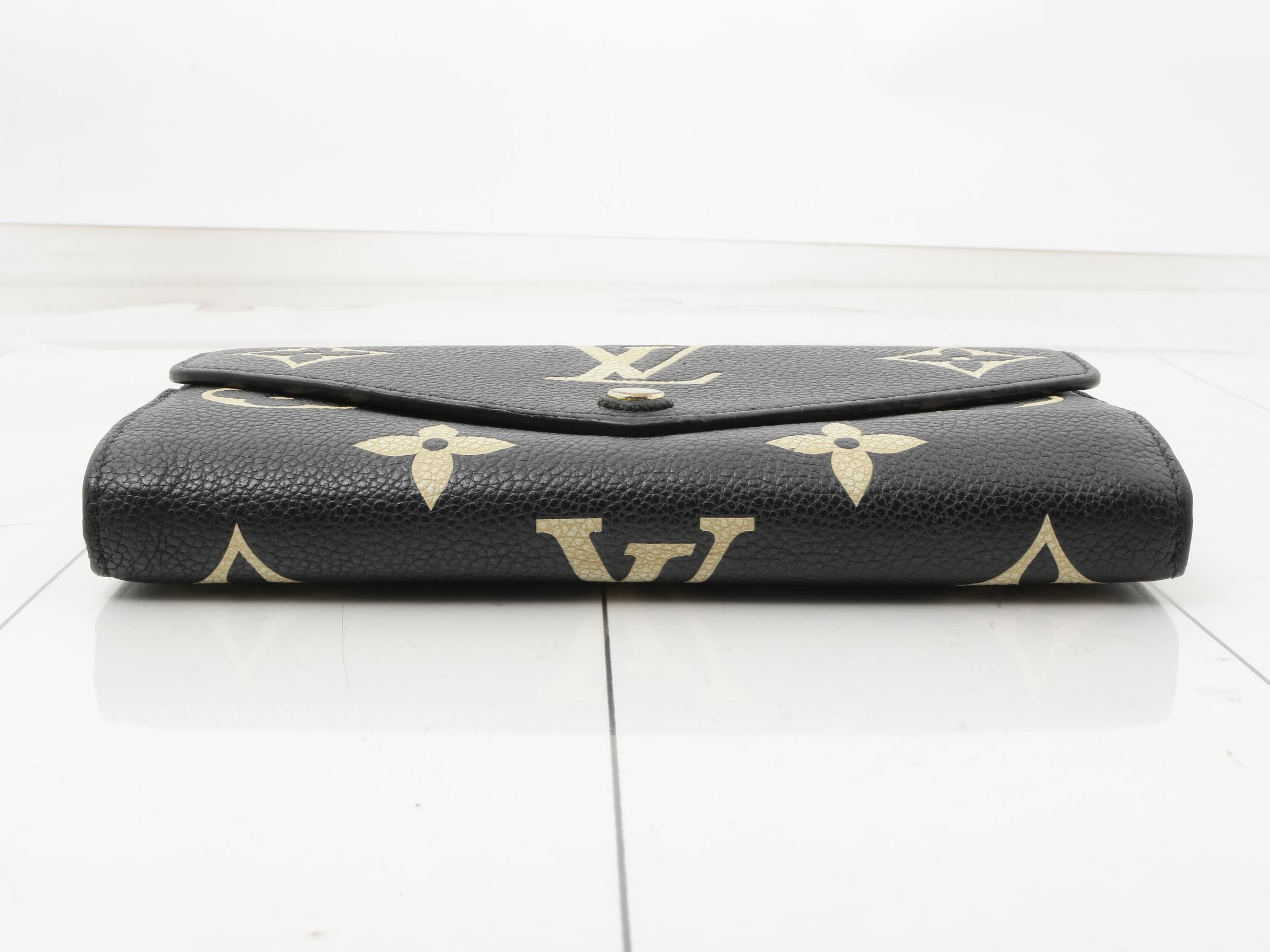 long wallet — view 3