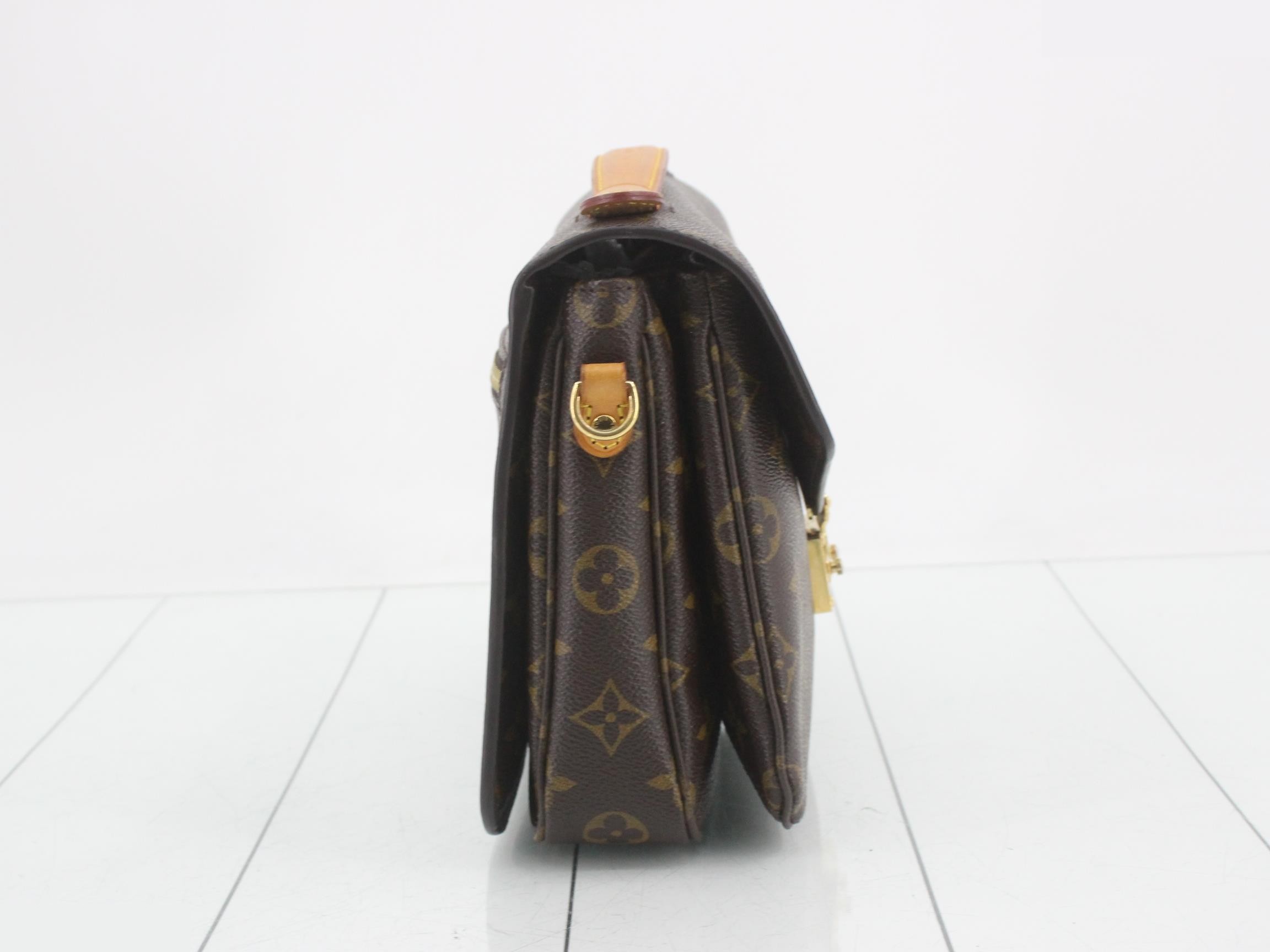 Monogram Pochette Metis MM 2-Way Handbag — view 4