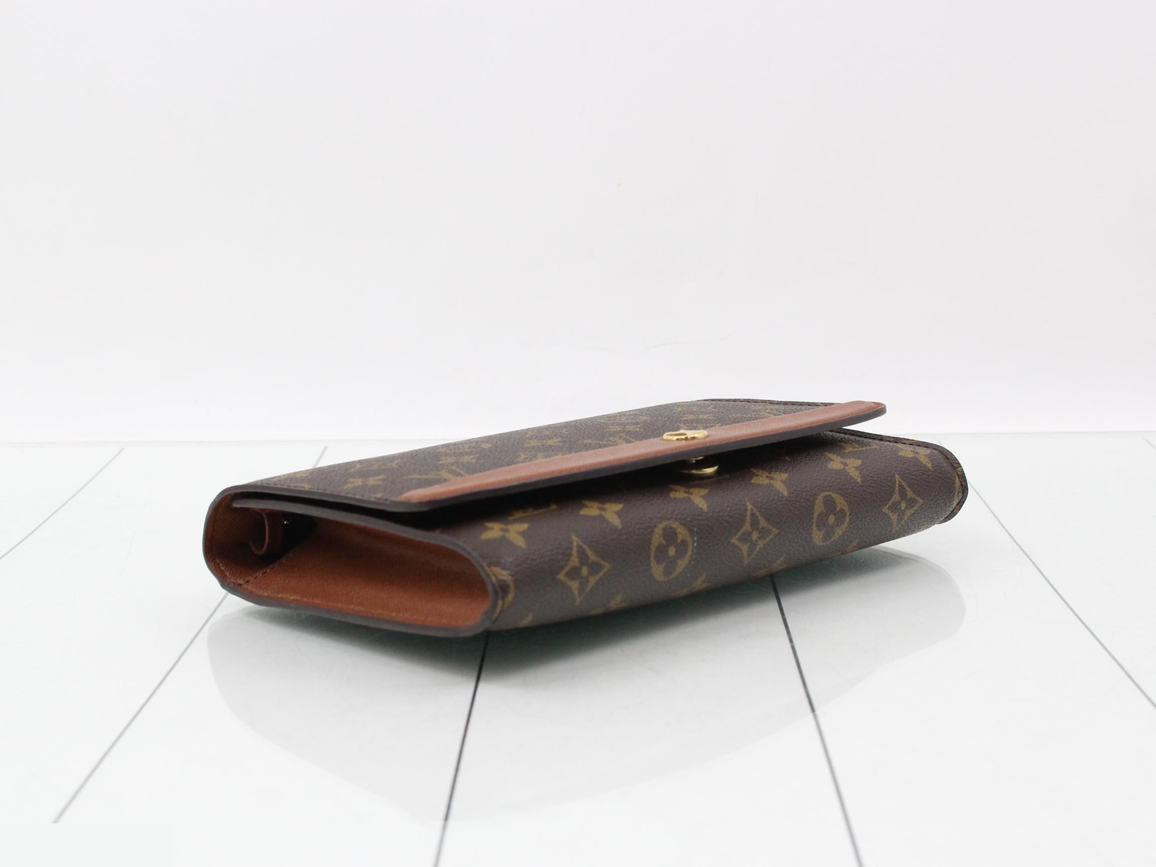 Bordeaux Shoulder Bag — view 5