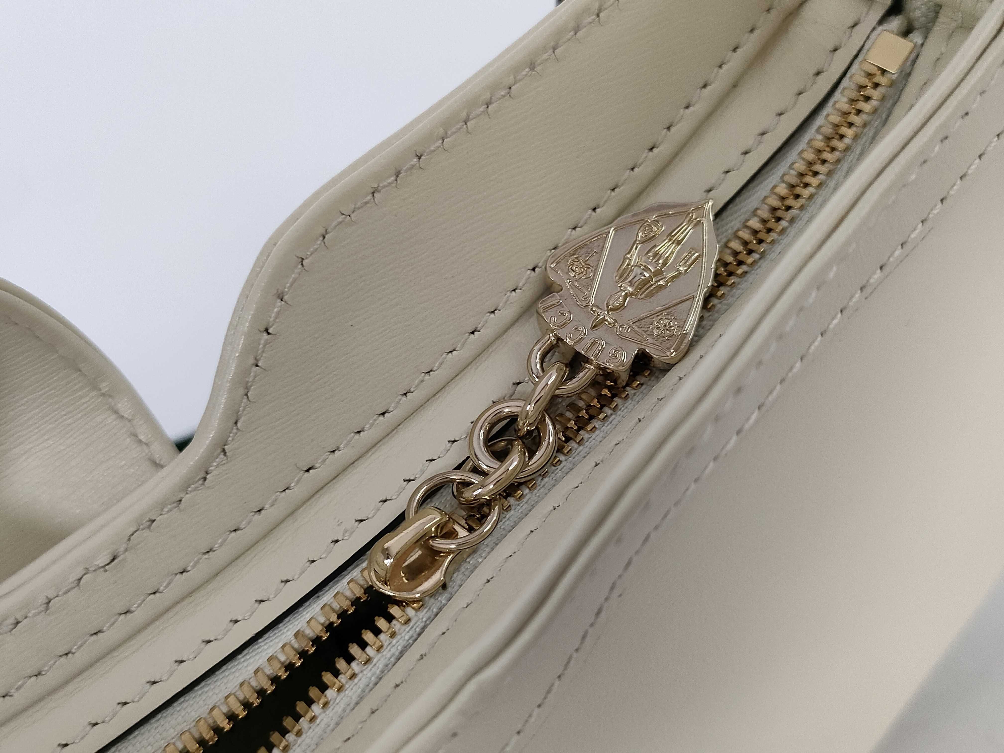 Moonside Leather Handbag Shoulder Bag — view 12