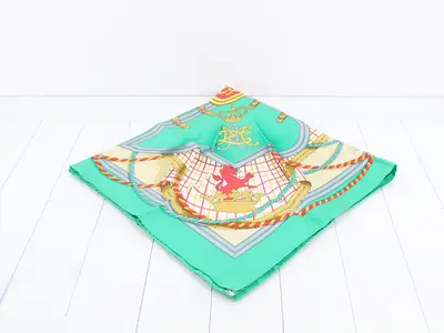 Scarf, green